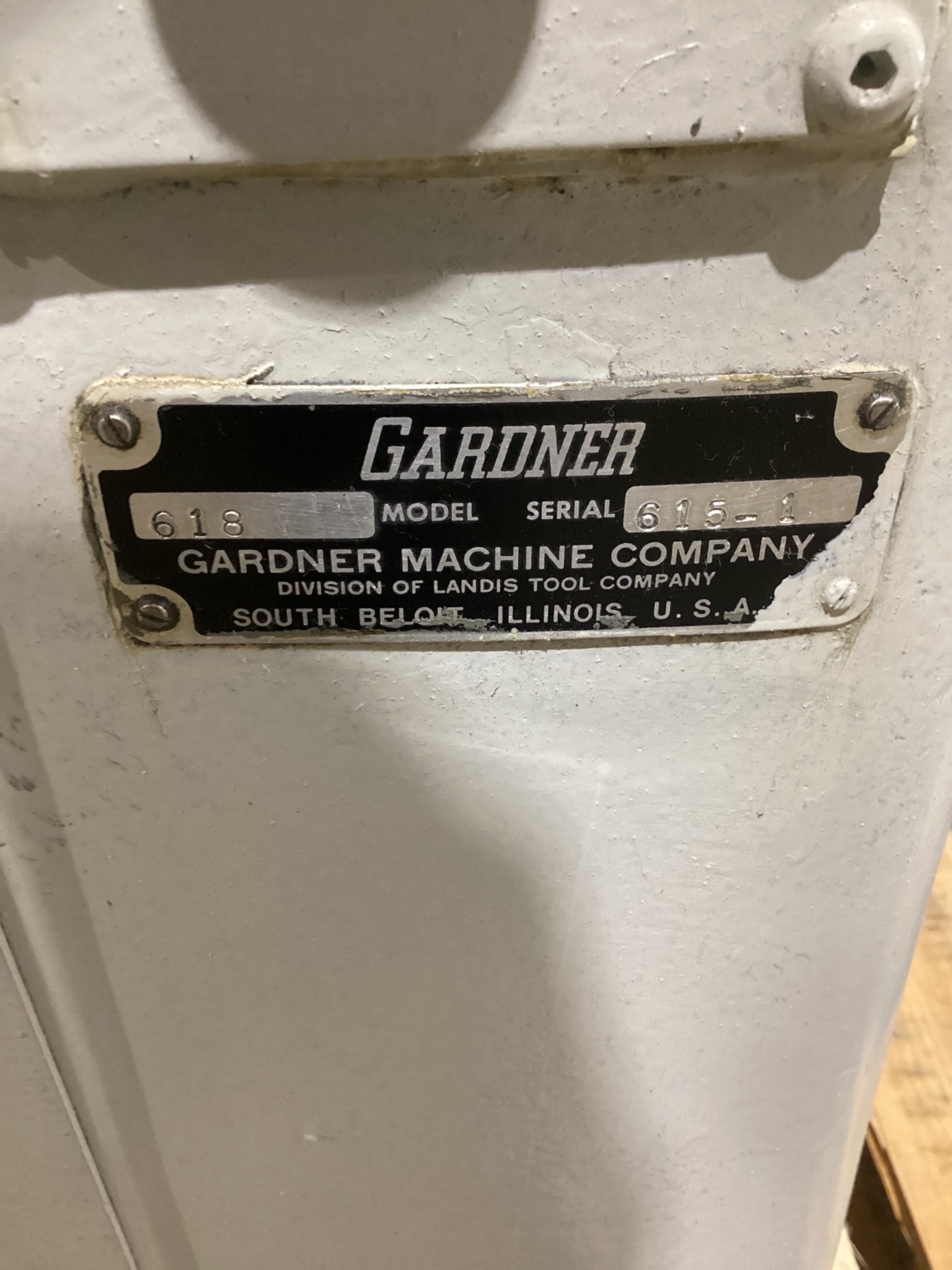 GARDNER 618 Surface Grinder USED 3