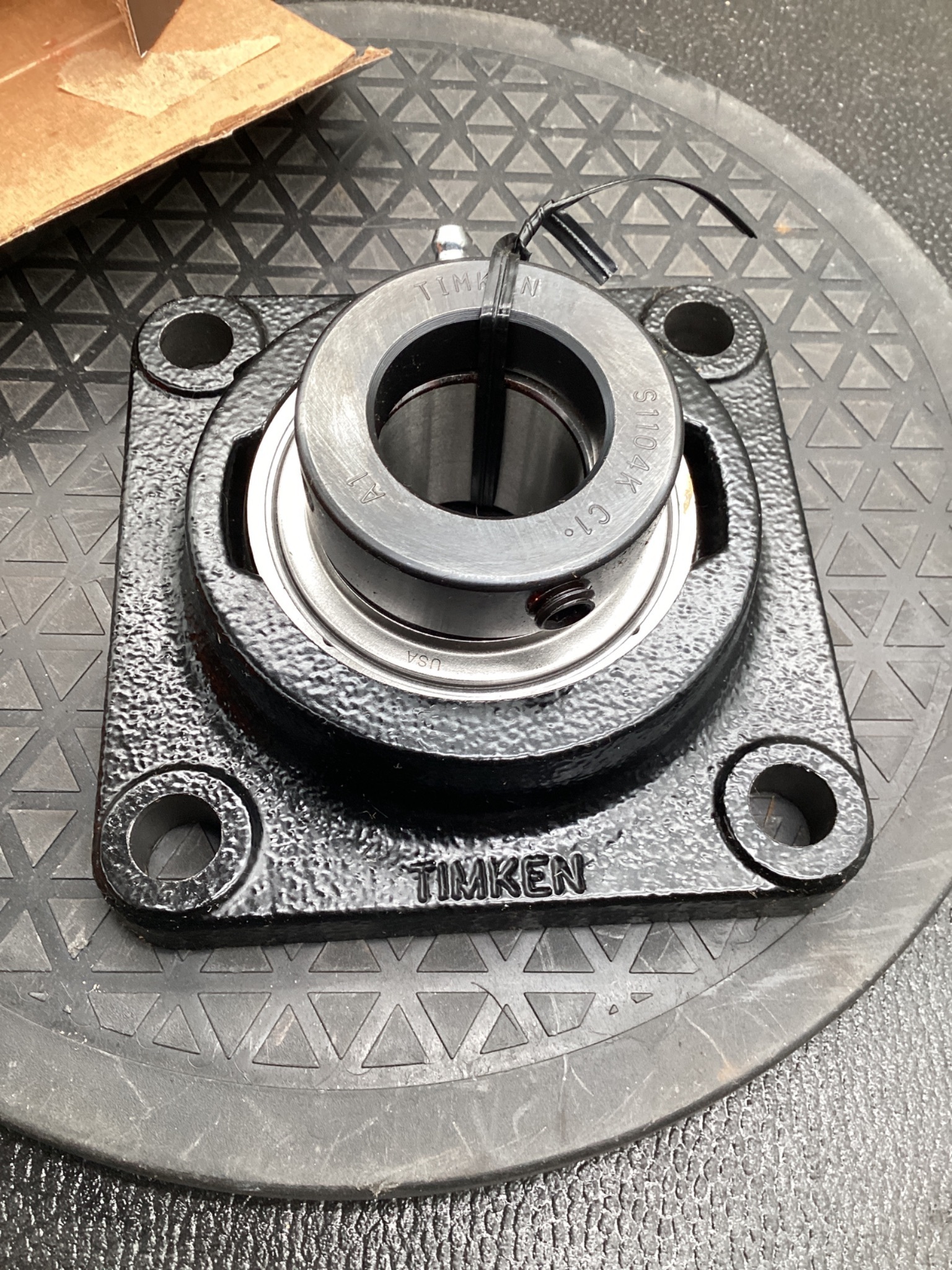 TIMKEN RCJ1 1/4 Flange-Mount Pillow Block Bearing Unit NEW 3