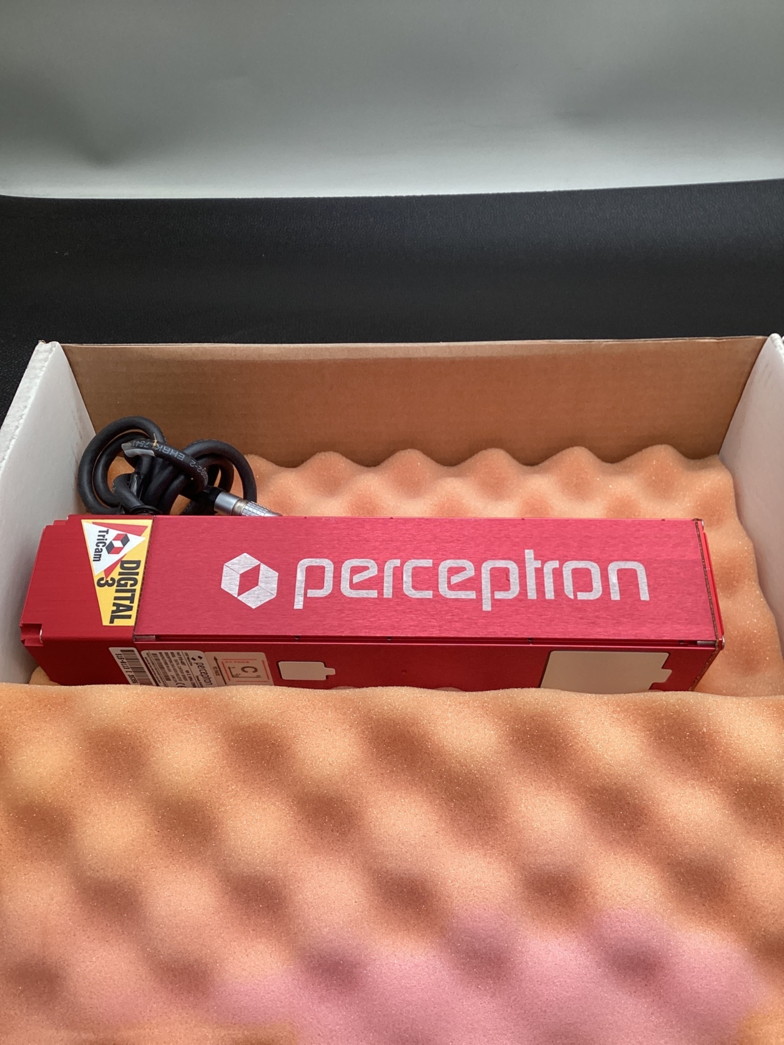 PERCEPTRON 916-4007 Digital Contour Sensor TriCam Rev E NEW 3
