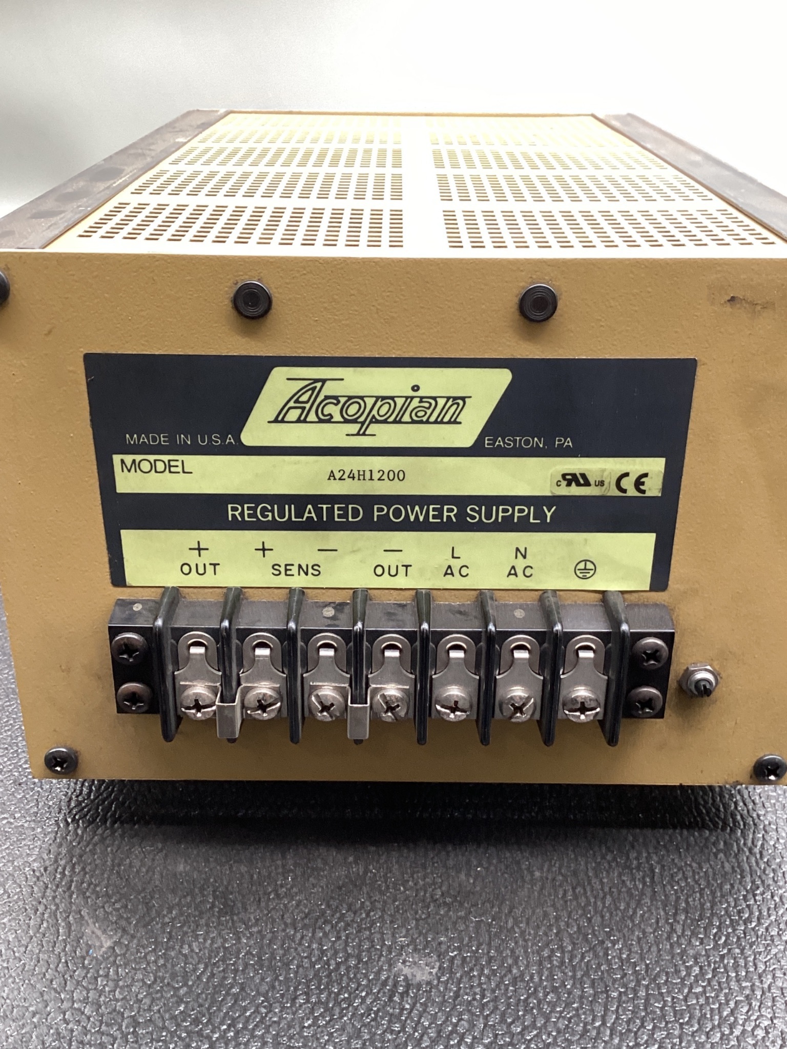 ACOPIAN A24H1200 Regulated Power Supply 24VDC 12A USED 4