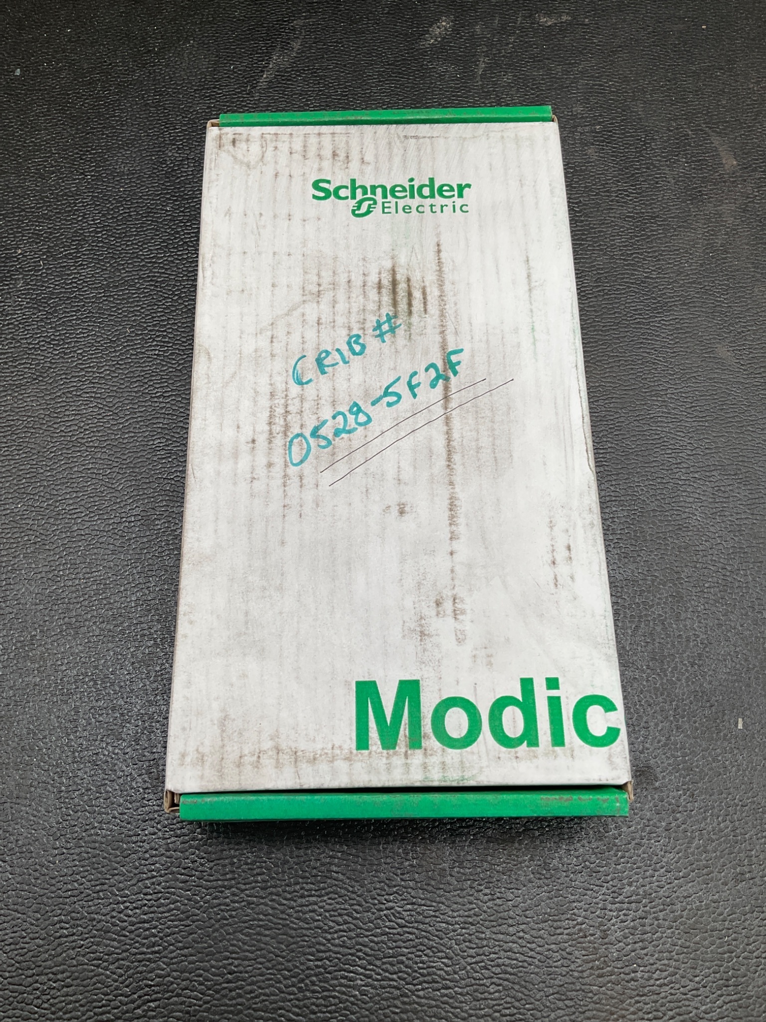 SCHNEIDER ELECTRIC 140AVO02000 Analog Output Module NEW 1