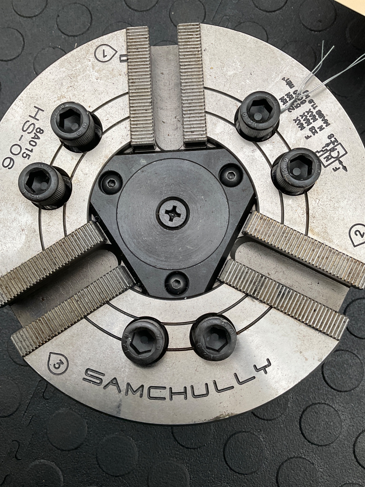 SAMCHULLY HS-06 3-Jaw Power Lathe Chuck USED 2