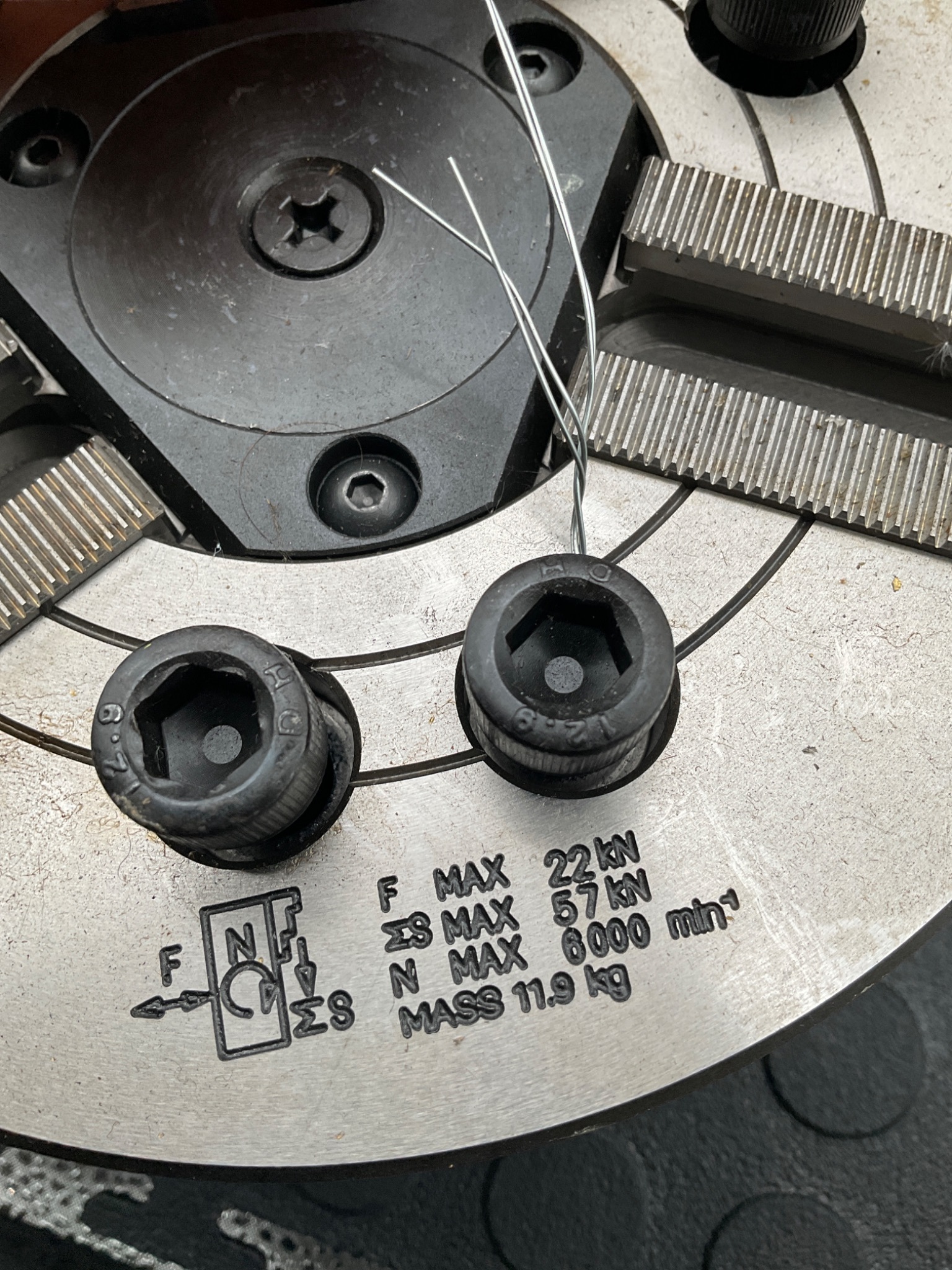 SAMCHULLY HS-06 3-Jaw Power Lathe Chuck USED 3