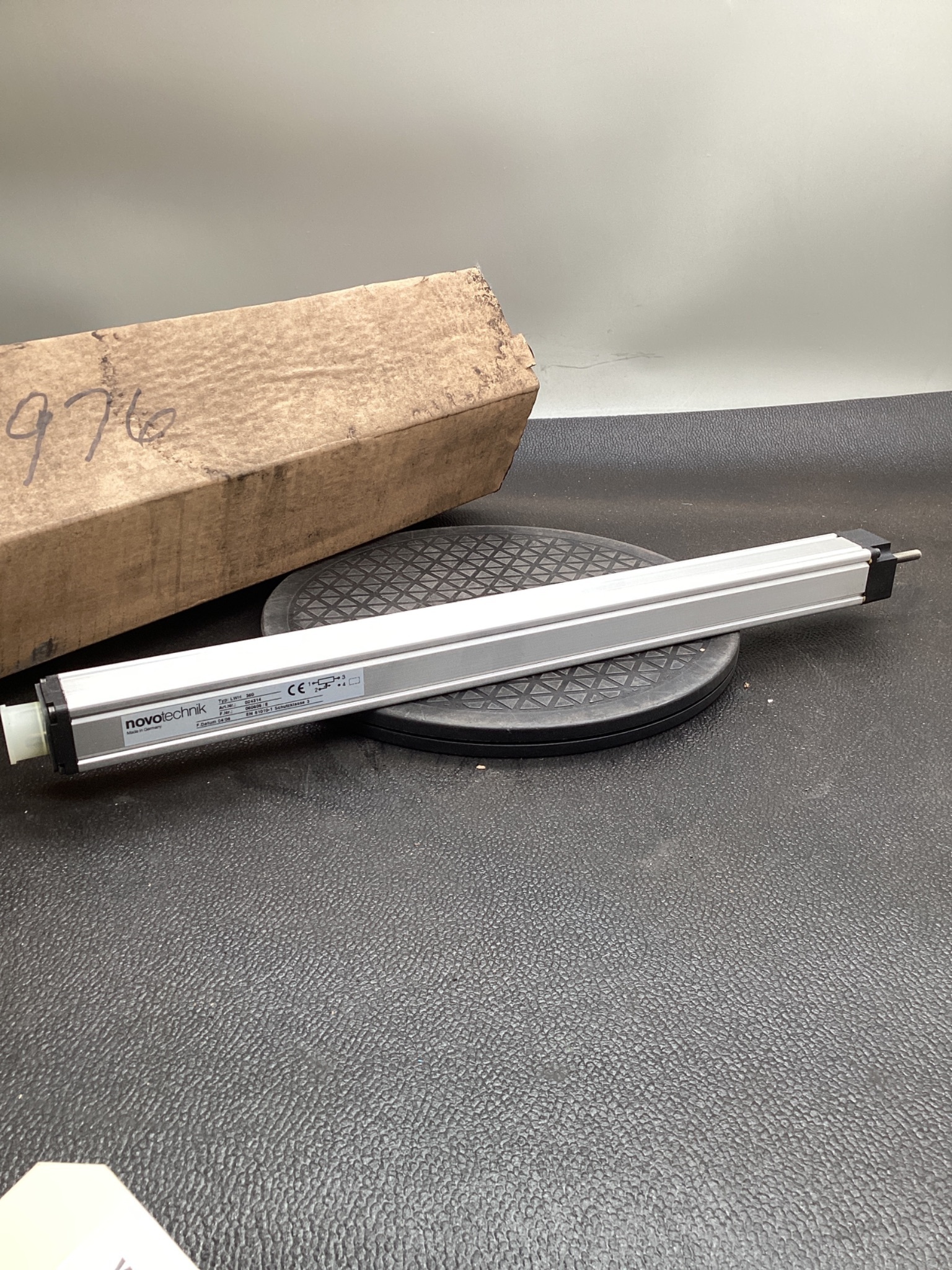 NOVOTECHNIK LWH 360 Linear Position Transducer NEW 2