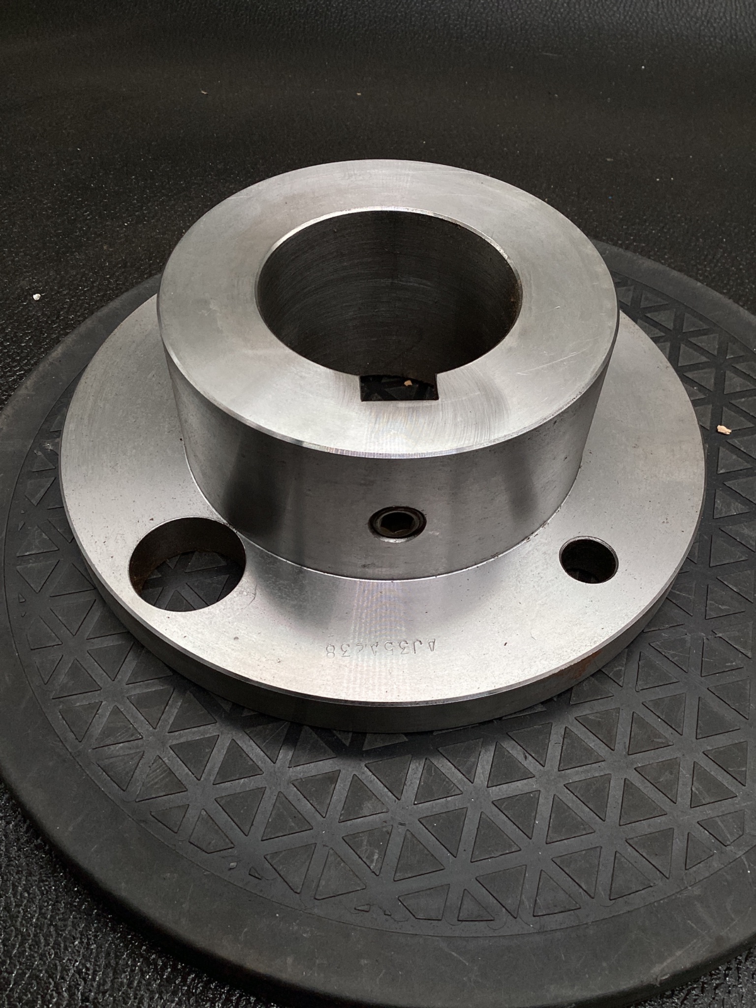 TB WOODS AJ35A238 Shaft Coupling Hub NEW 2