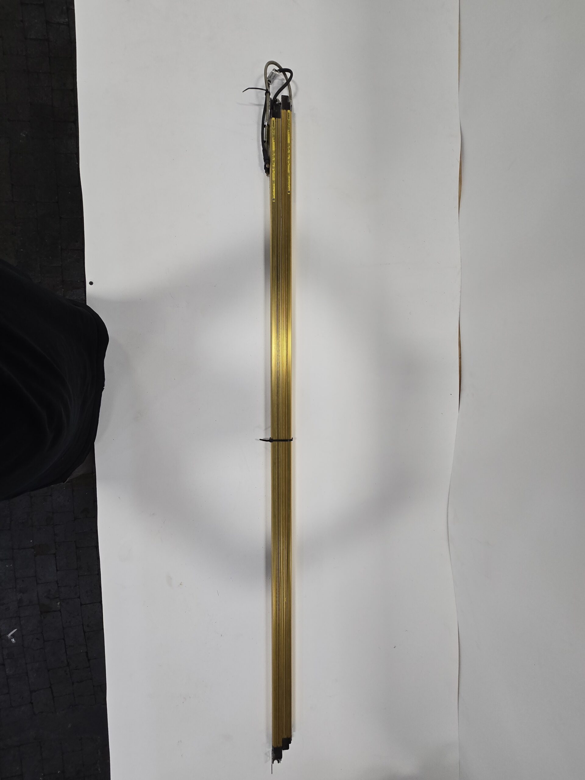 OMRON F3SJ-A1495P30-L/F3SJ-A1495P30-D LIGHT CURTAIN USED 0