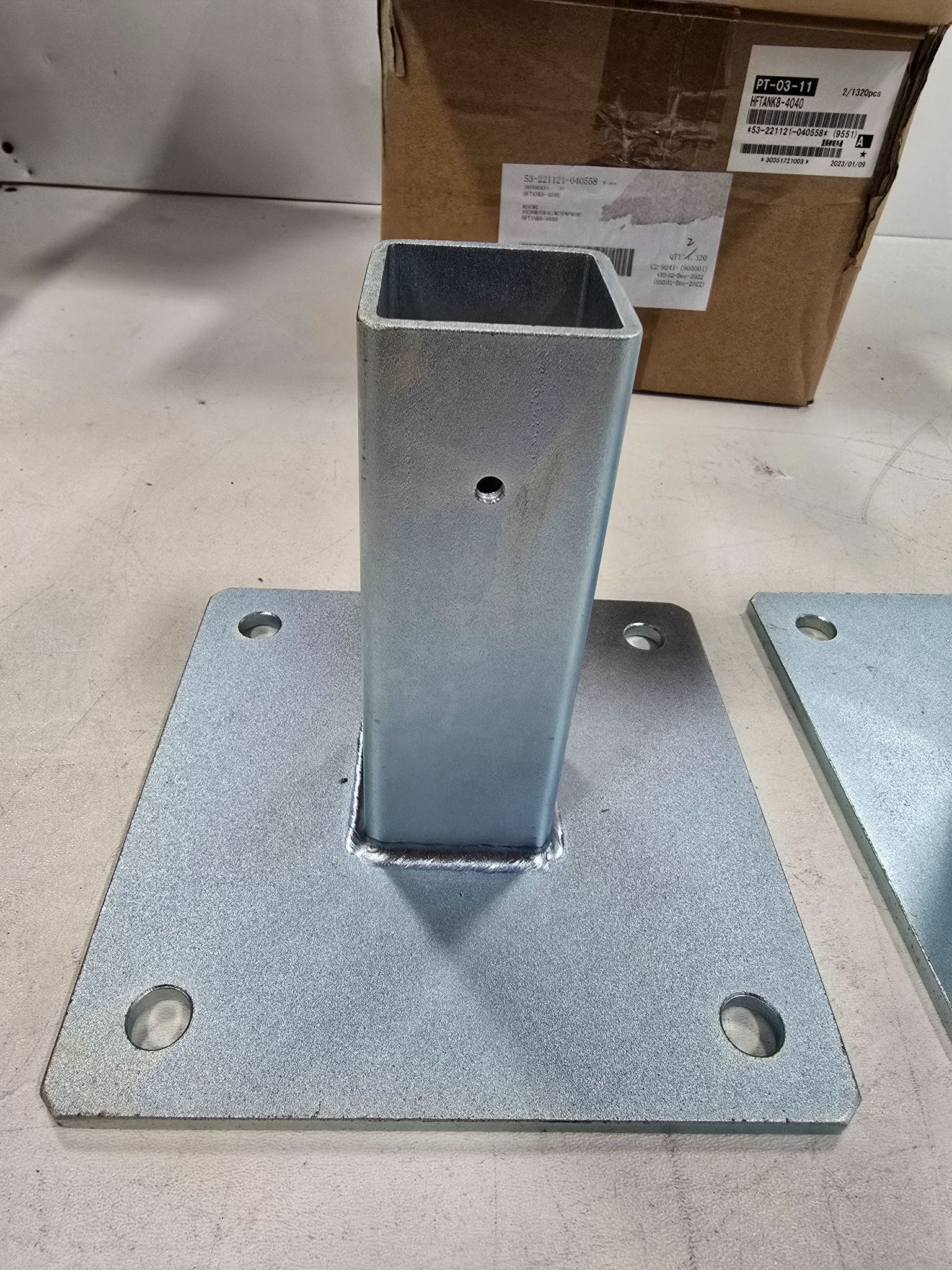 MISUMI HFTANK8-4040 ANCHOR STANDS SET OF 2 NEW 3