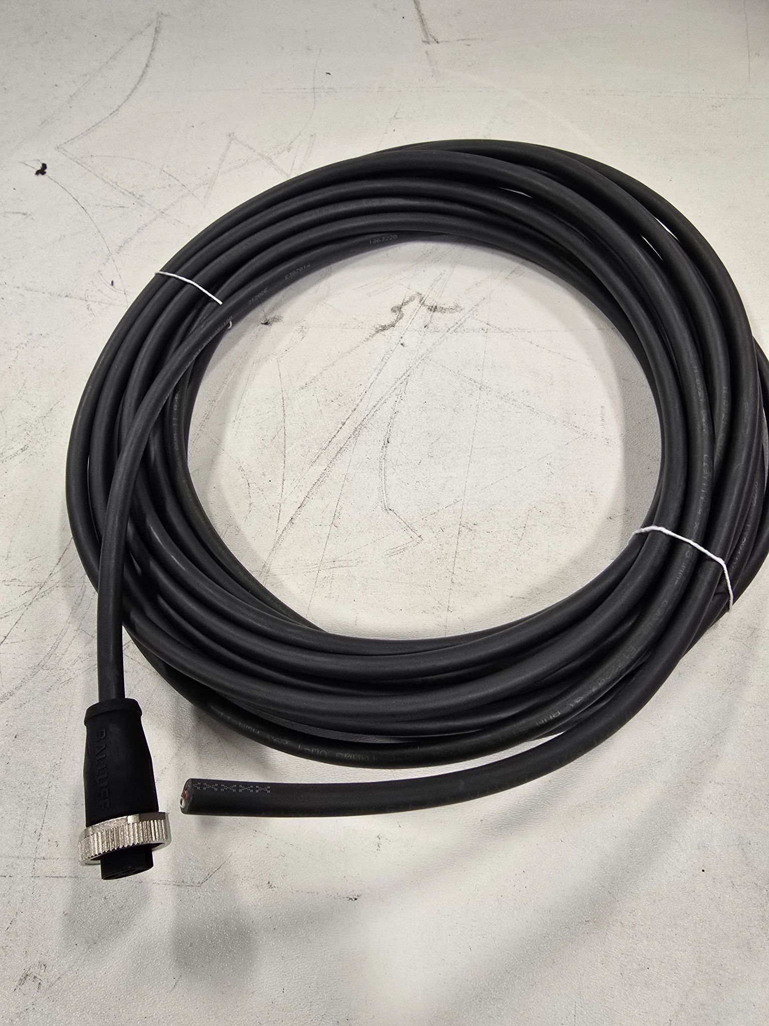 BALLUFF BCC-A314-0000-10-003-PX04A5-100 POWER CORD NEW 0