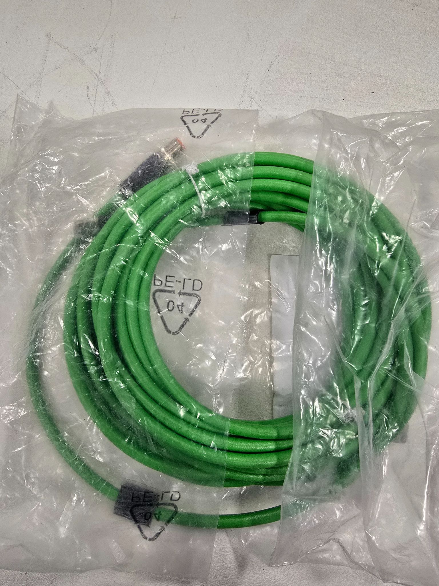 IFM EVC928 ETHERNET CABLE NEW 2