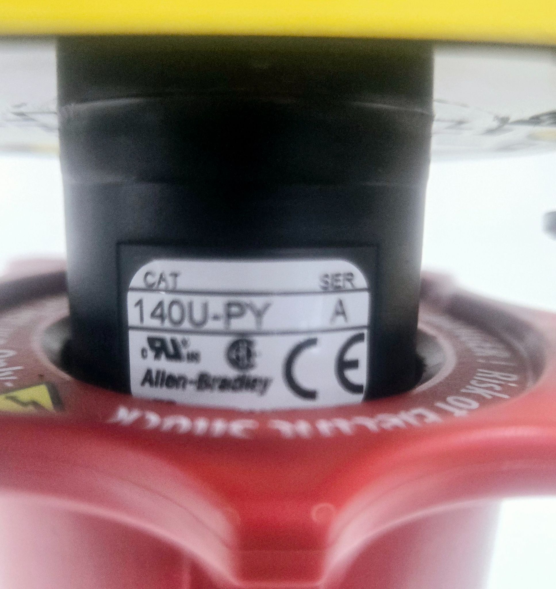 ALLEN BRADLEY 140G-H6X3 DISCONNECT SWITCH KIT USED 3