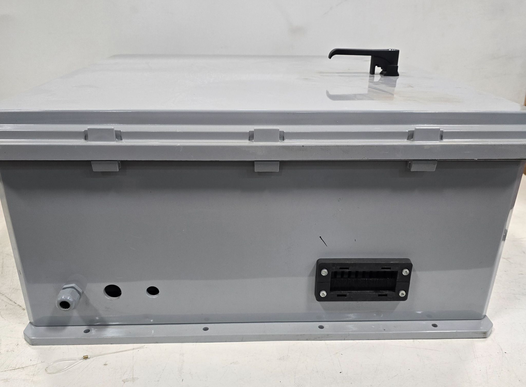 INTEGRA ENCLOSURES CUTOUT BOX USED 5