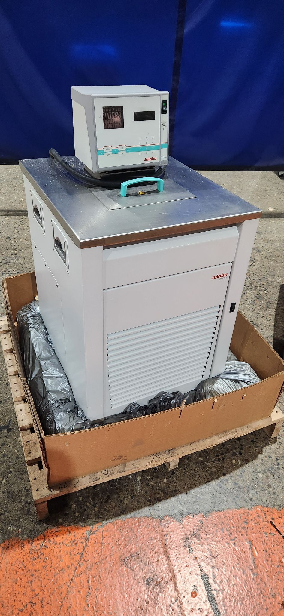 JULABO PN: FP51 REFRIGERATED HEATING/COOLING CIRCULATOR CHILLER NEW 4