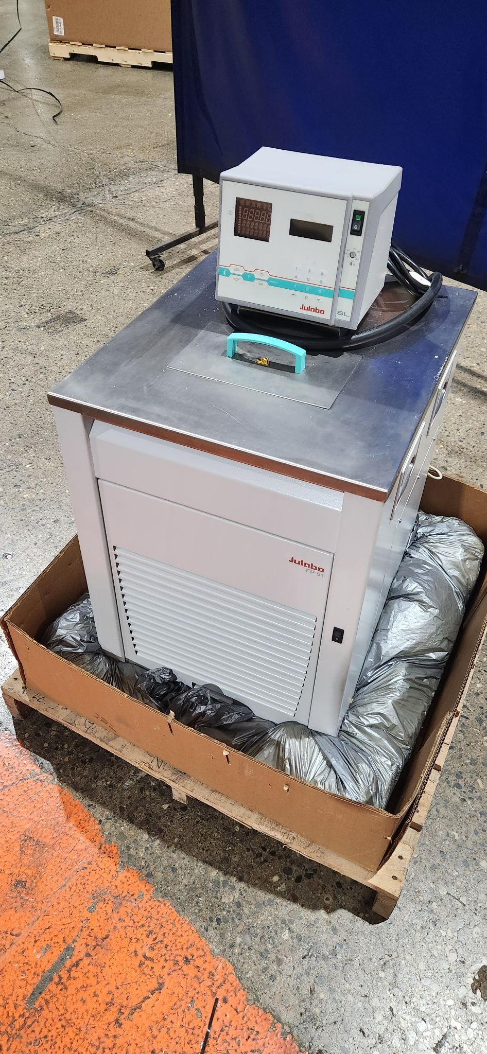 JULABO PN: FP51 REFRIGERATED HEATING/COOLING CIRCULATOR CHILLER NEW 3