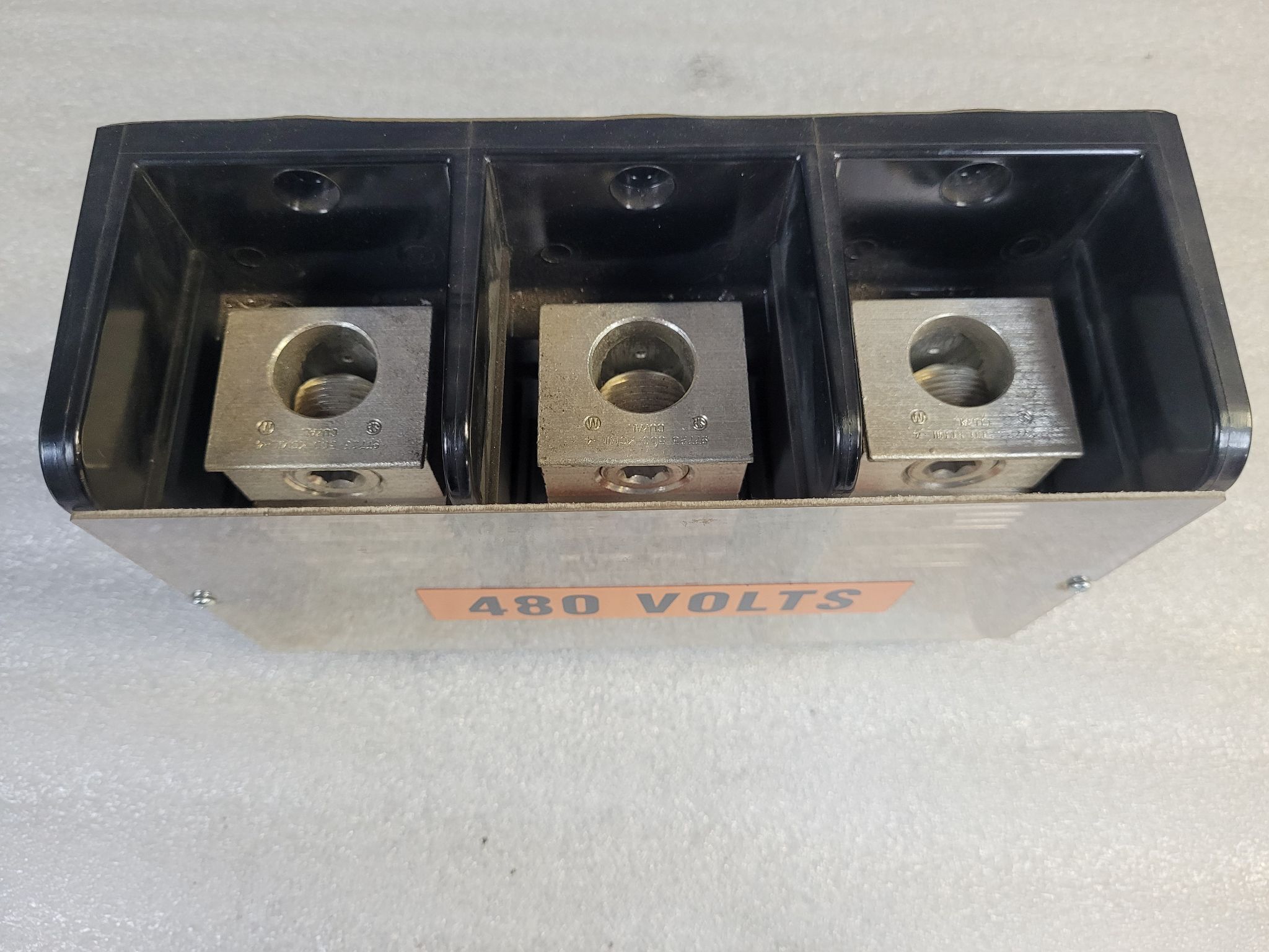 MARATHON 1453579 Power Distribution Block 380A 600V USED 2