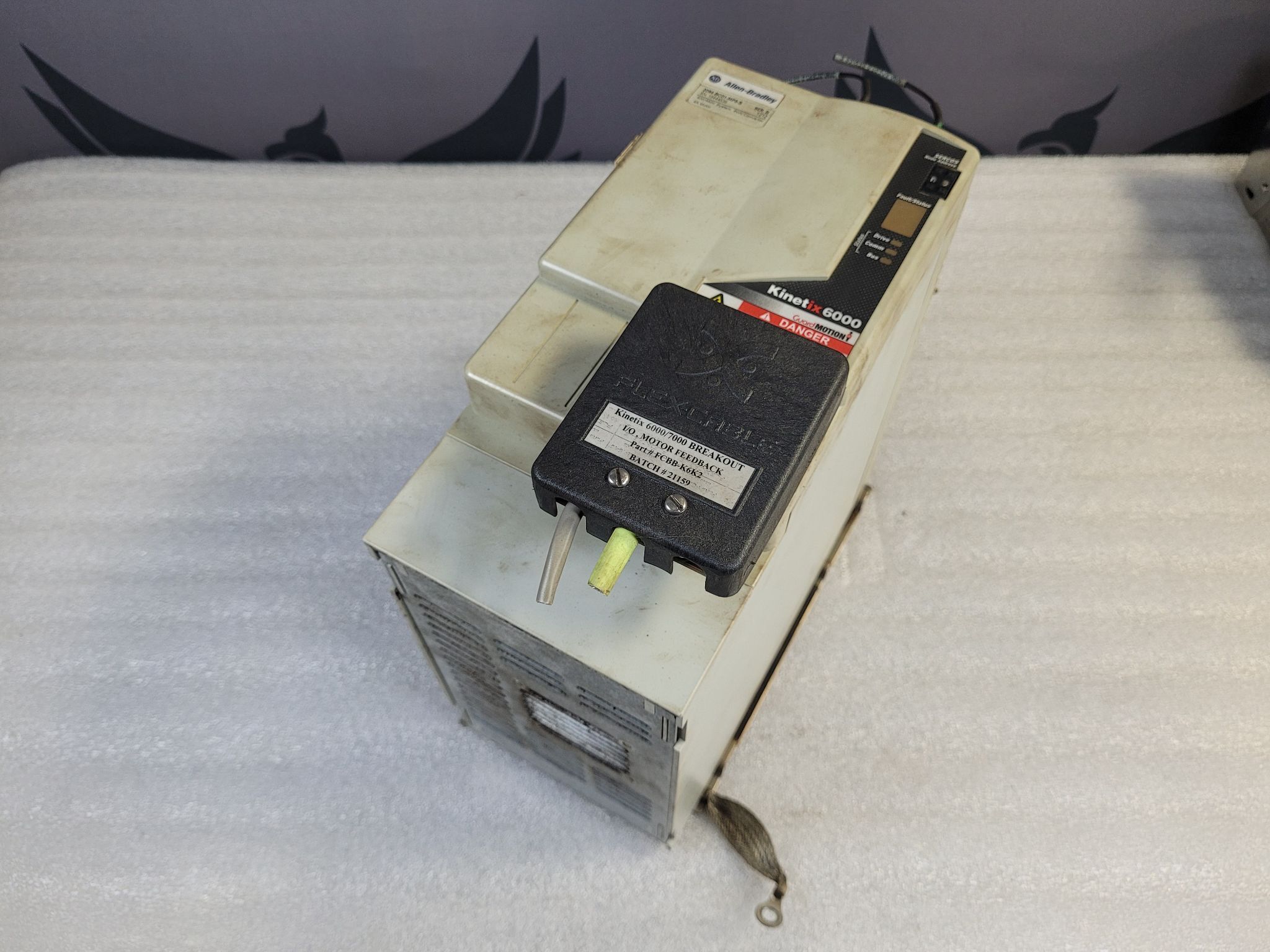 ALLEN BRADLEY 2094-BC01-MP5-S Kinetix 6000 6kW Axis Module USED 0