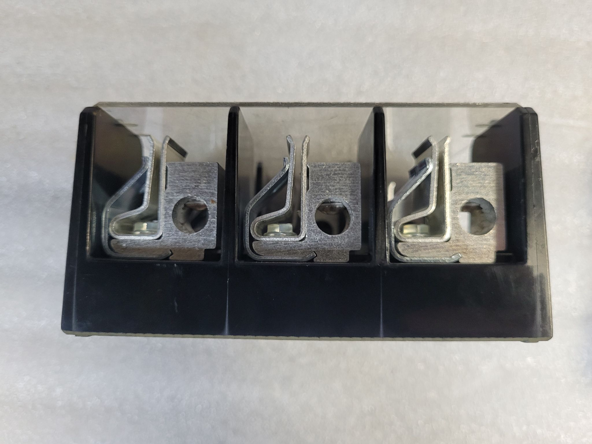 Marathon R6J100A3B 3-Pole 100A 600V Fuse Block USED 1