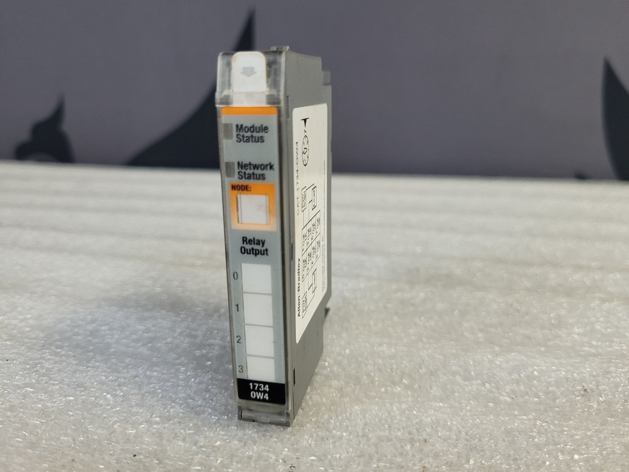 ALLEN BRADLEY 1734-OW4 Point I/O Digital Contact Output Module USED 0