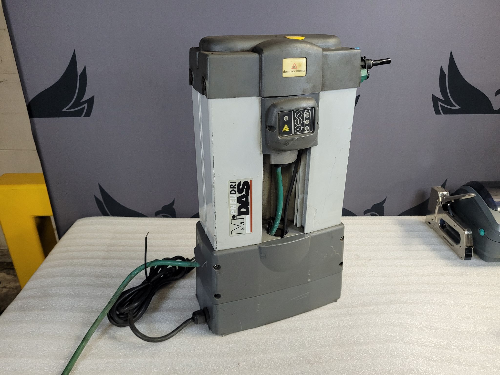 PARKER PNEUDRI MIDAS 618310102 Mini Air Dryer System USED 0