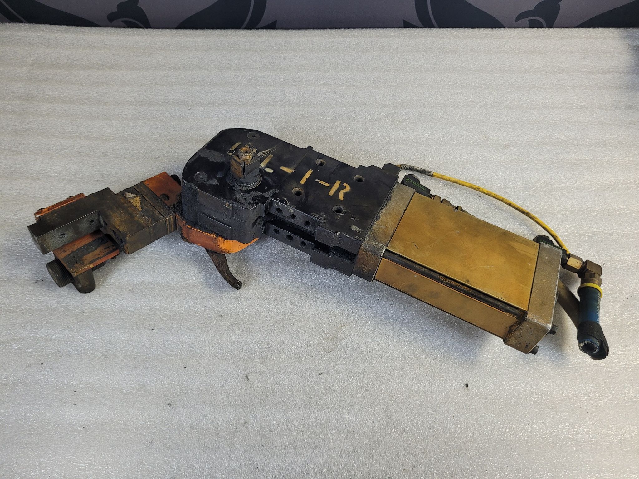 Norgren 193008/120 Pneumatic Power Clamp USED 0
