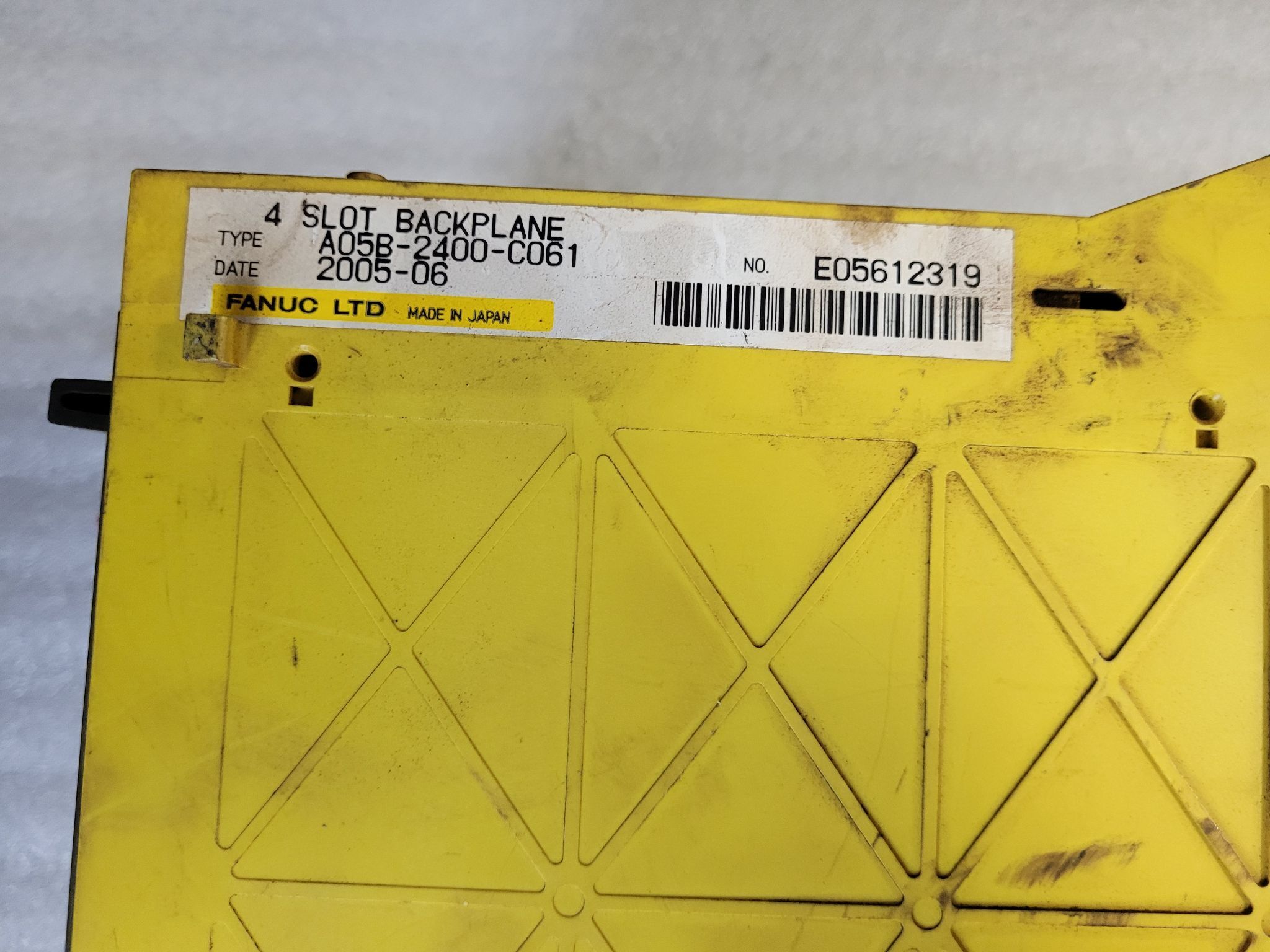 FANUC A05B-2400-C061 W/ A16B-3200-0412 + A16B-2203-0370 Controller USED 5