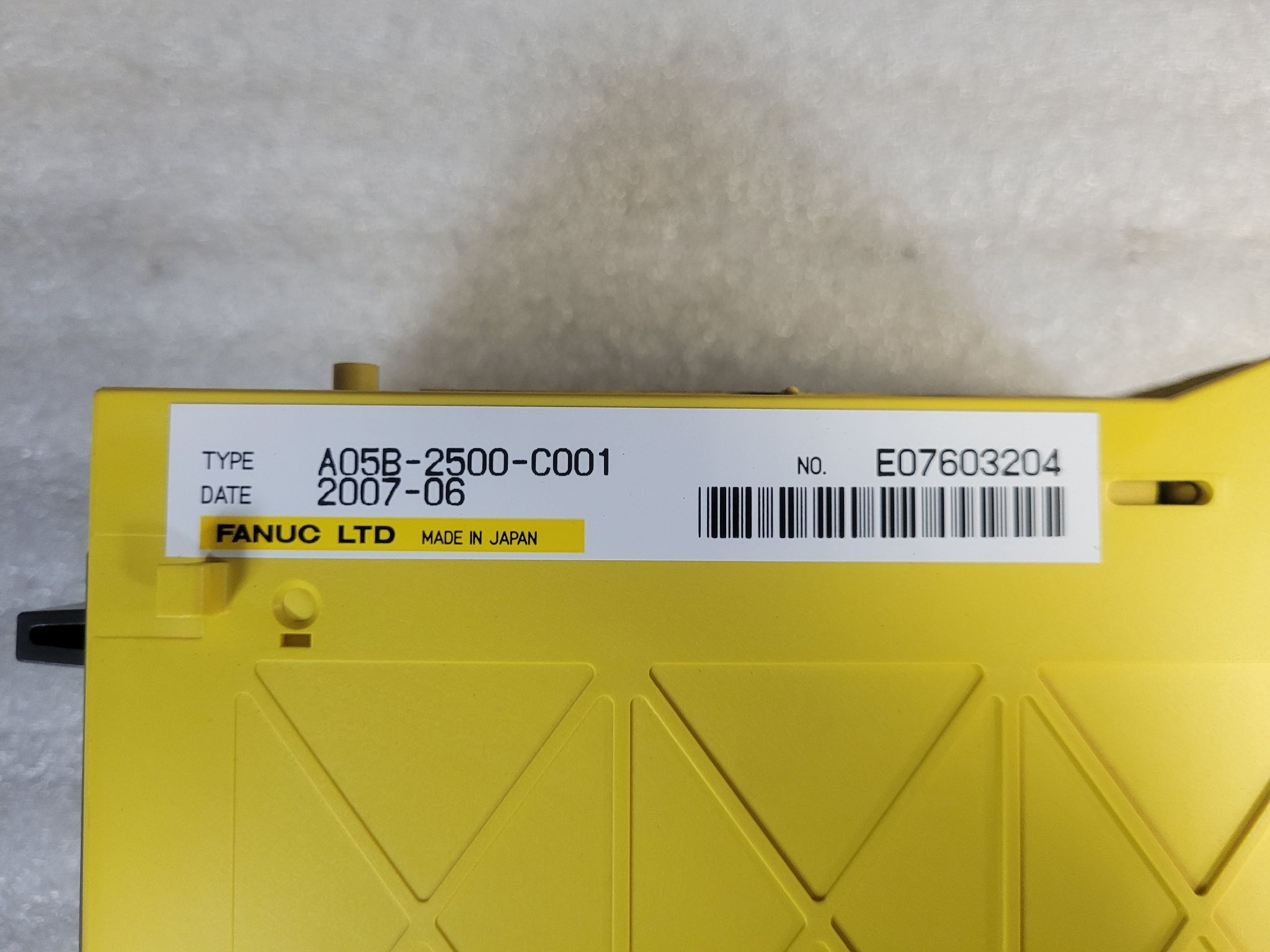 FANUC A05B-2500-C001 Backplane w/ A16B-2203-0910 PSU for R-30iA Controller USED 4