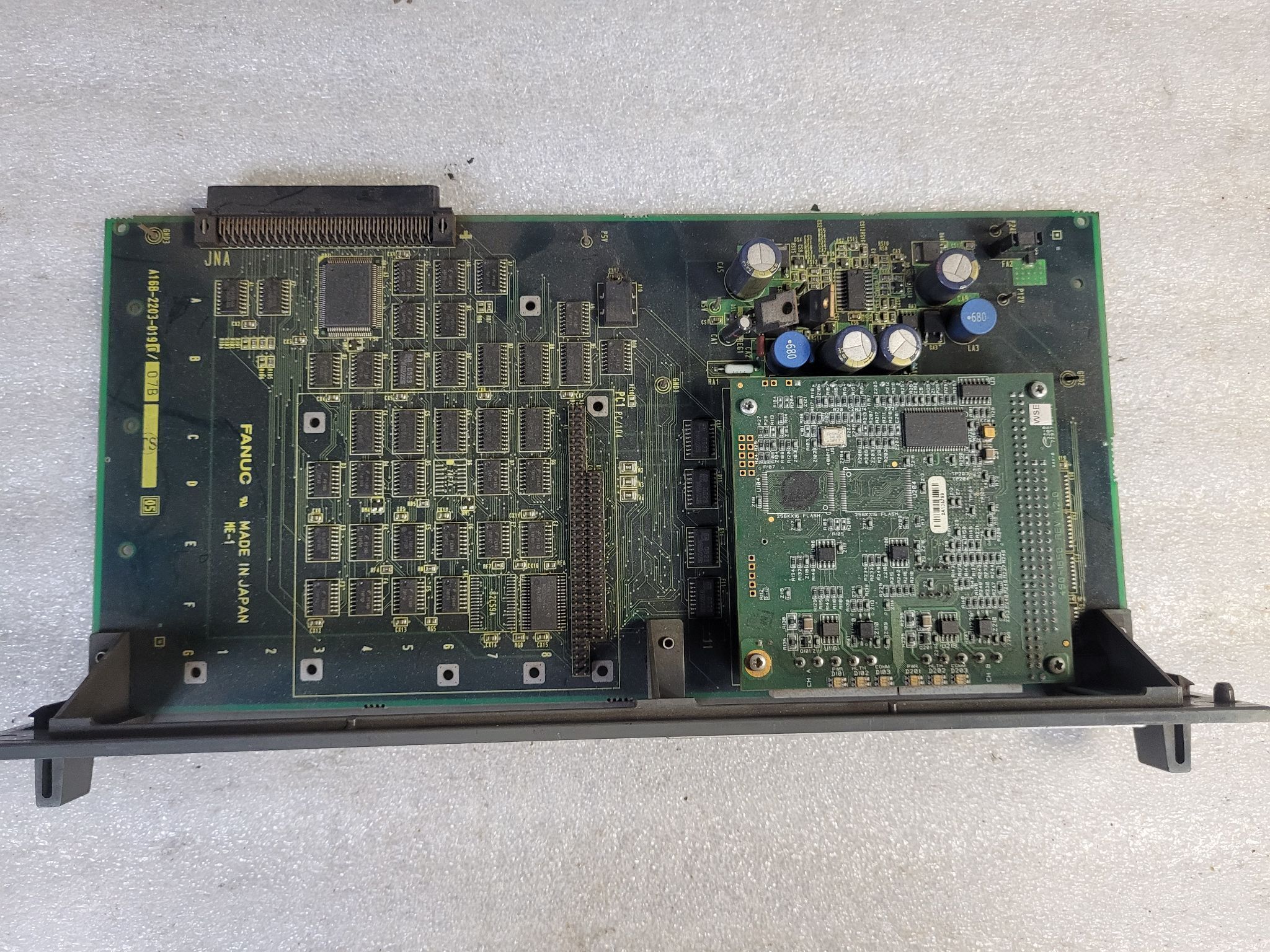 FANUC A16B-2203-0190 /07B DEVICENET I/F PCB USED 2