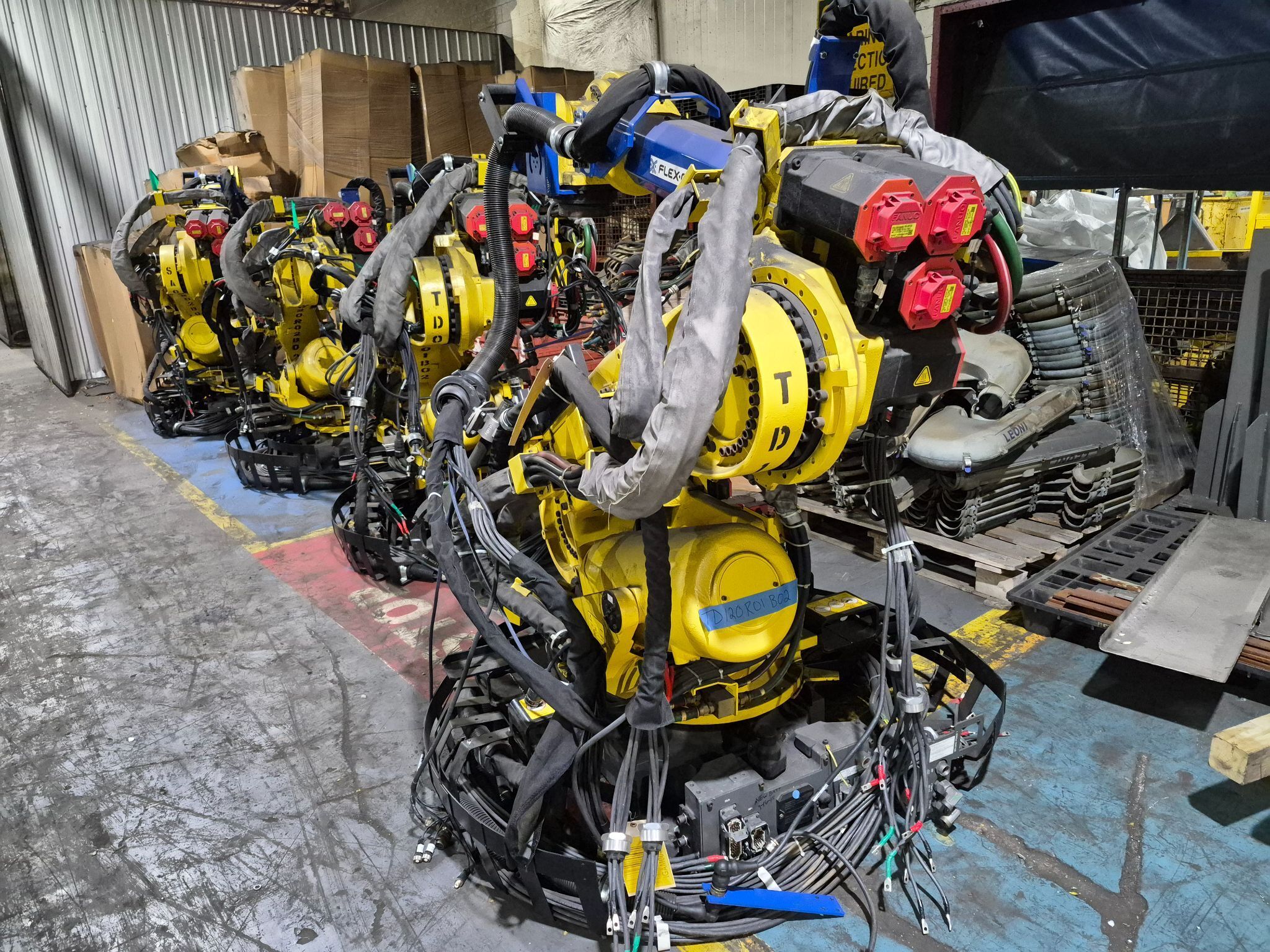 FANUC R-2000iB/210F Complete w/ R-30iA Controls USED 4