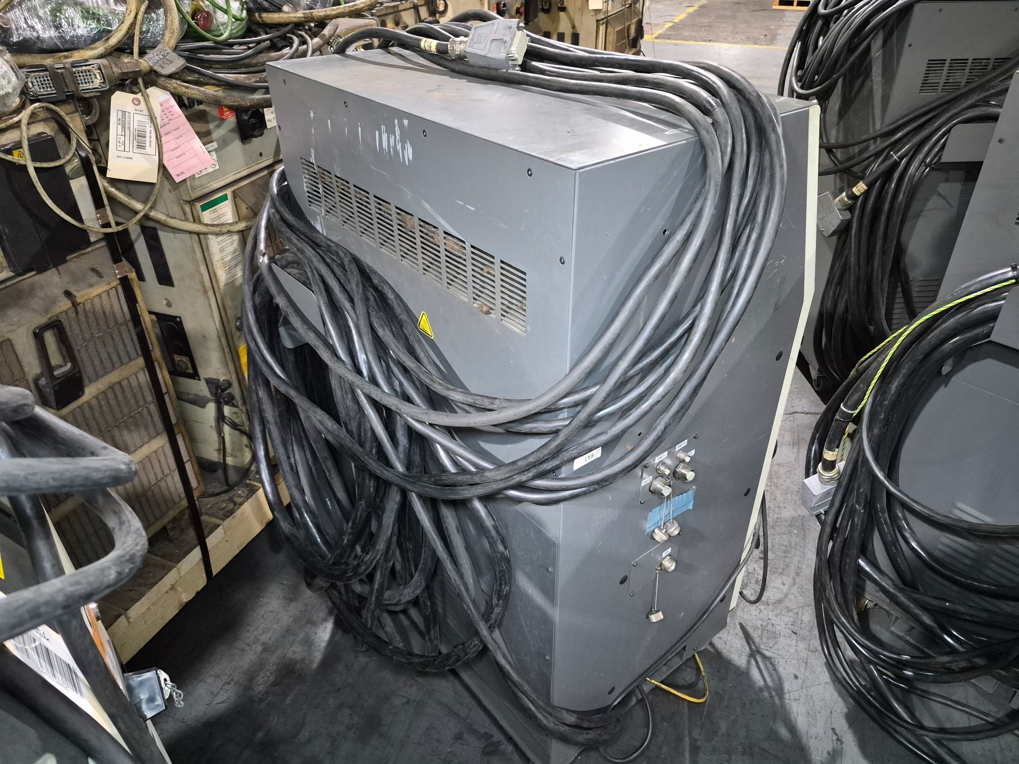 FANUC R-2000iB/210F Complete w/ R-30iA Controls USED 8