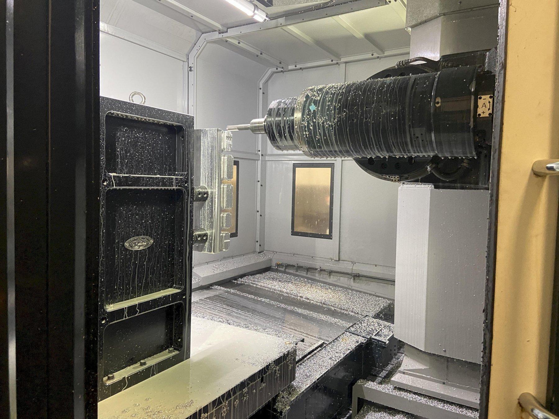 2015 Makino MCC2013VG 5-Axis CNC Horizontal Machining Center 2