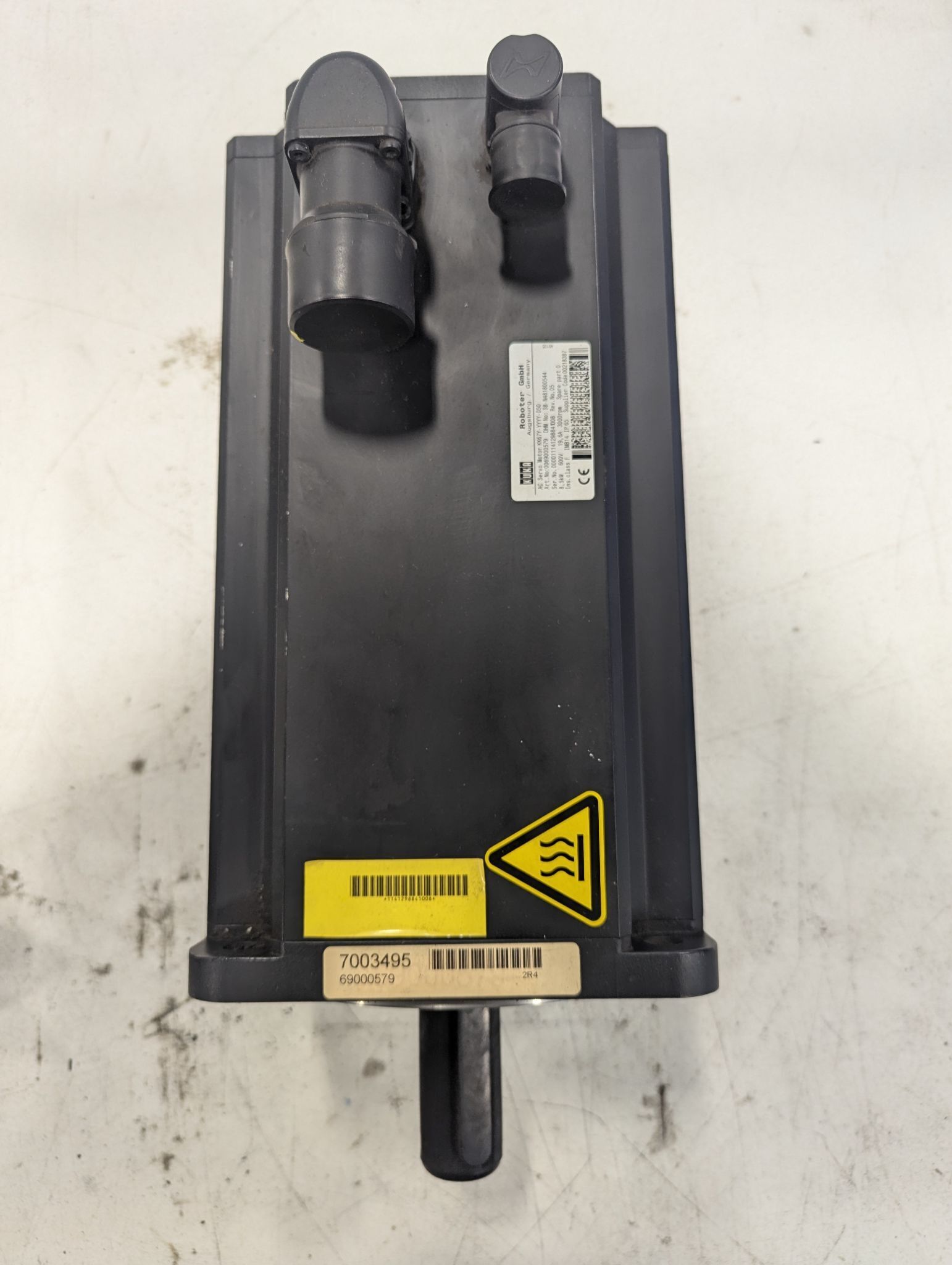 KUKA KK67Y-YYYY-050 SERVO MOTOR USED 0