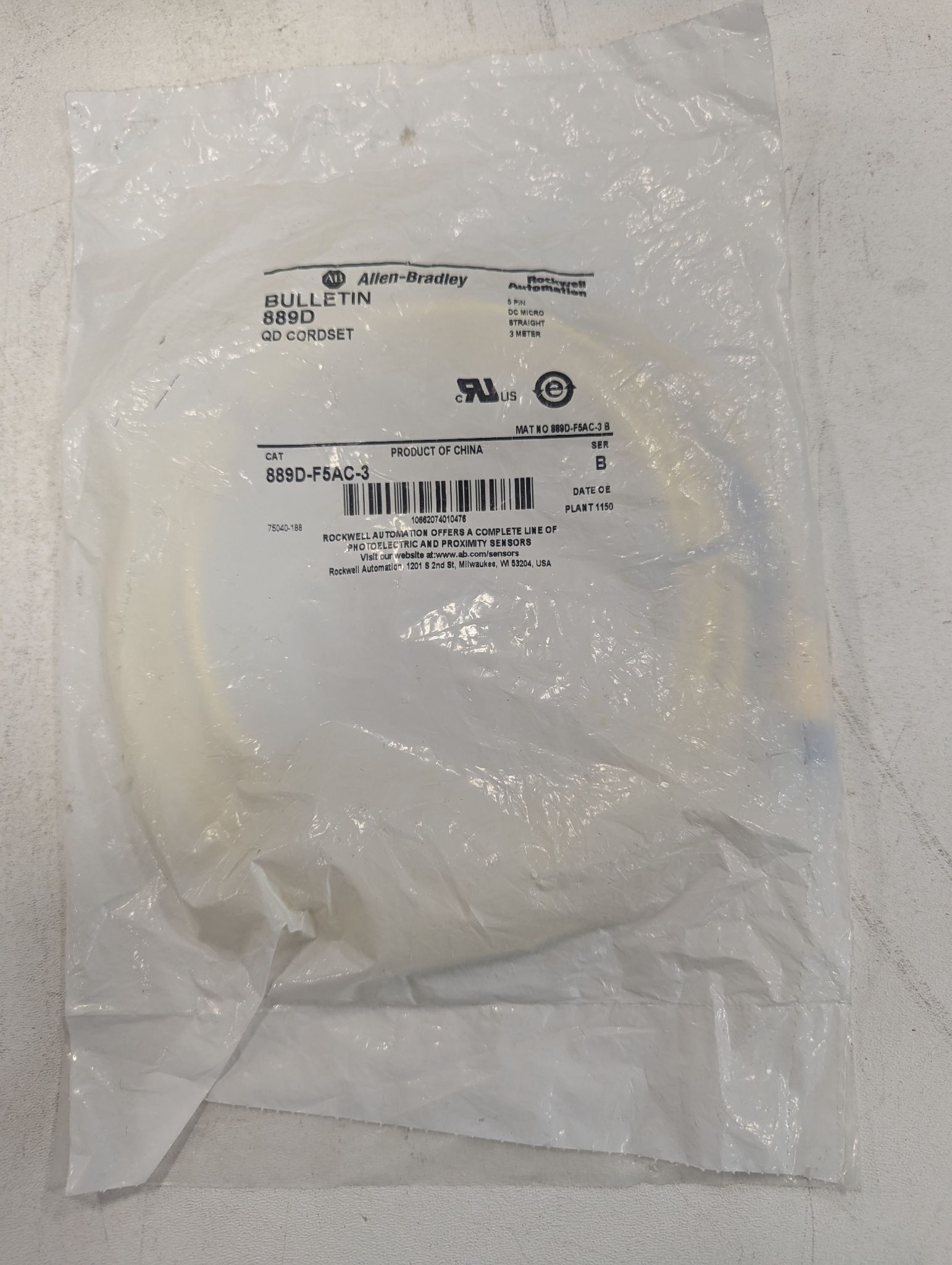 ALLEN BRADLEY CABLE 889D-F5AC-3 NEW 0