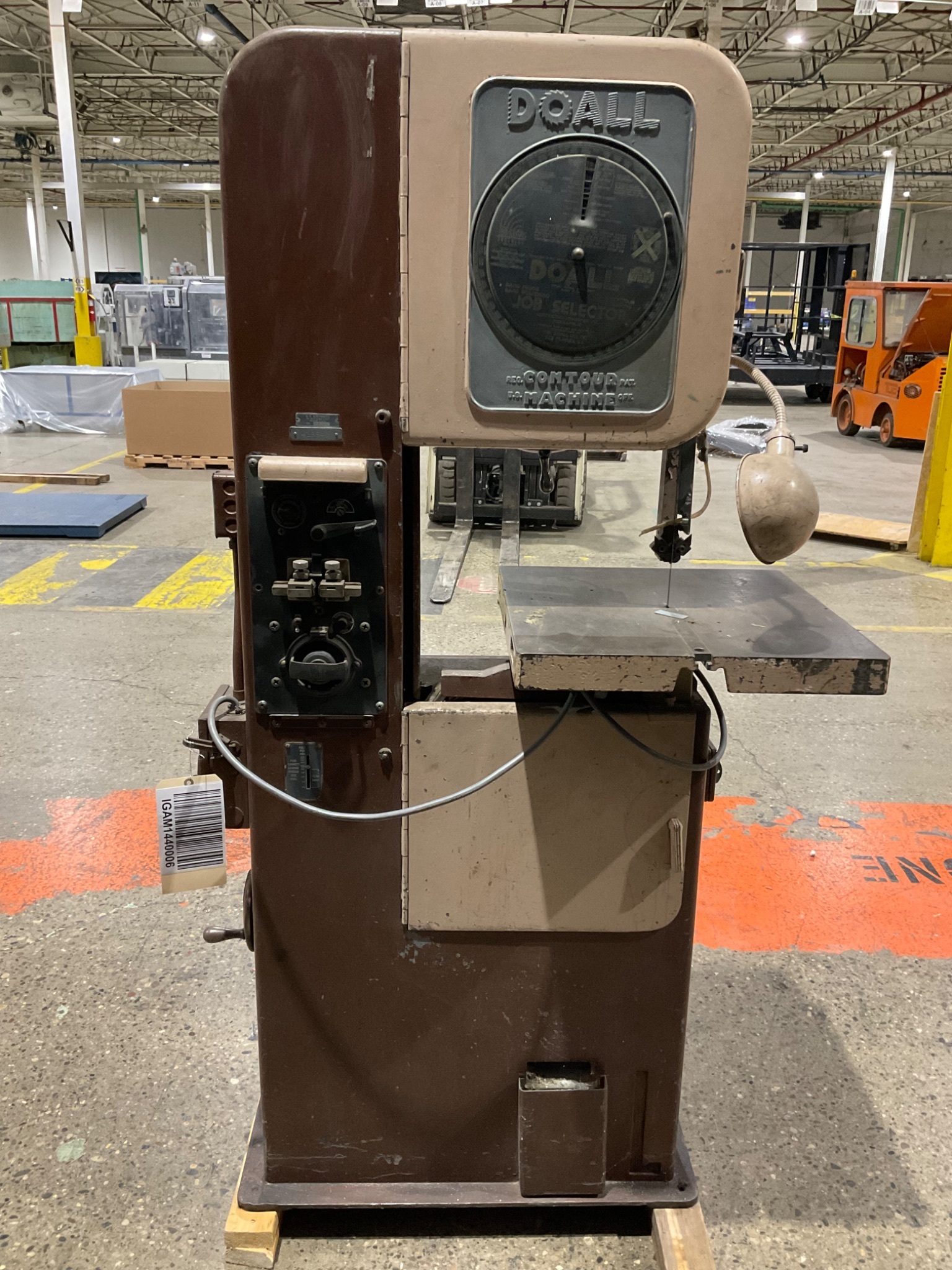 DOALL CONTOUR VERTICAL BANDSAW W/ JOB SELECTOR USED 0