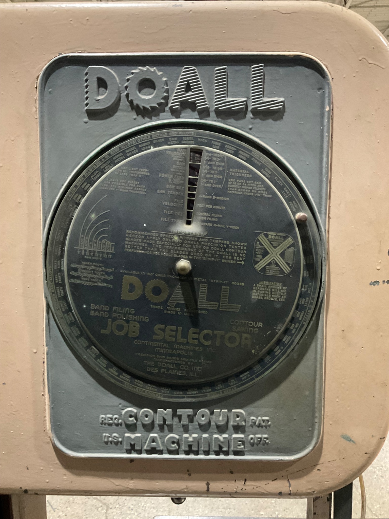 DOALL CONTOUR VERTICAL BANDSAW W/ JOB SELECTOR USED 6