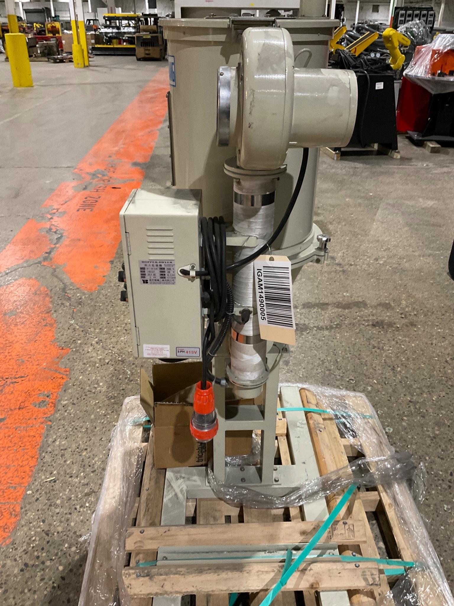 YANN BANG HD-T-50-3L001 AIR DRYER USED 9
