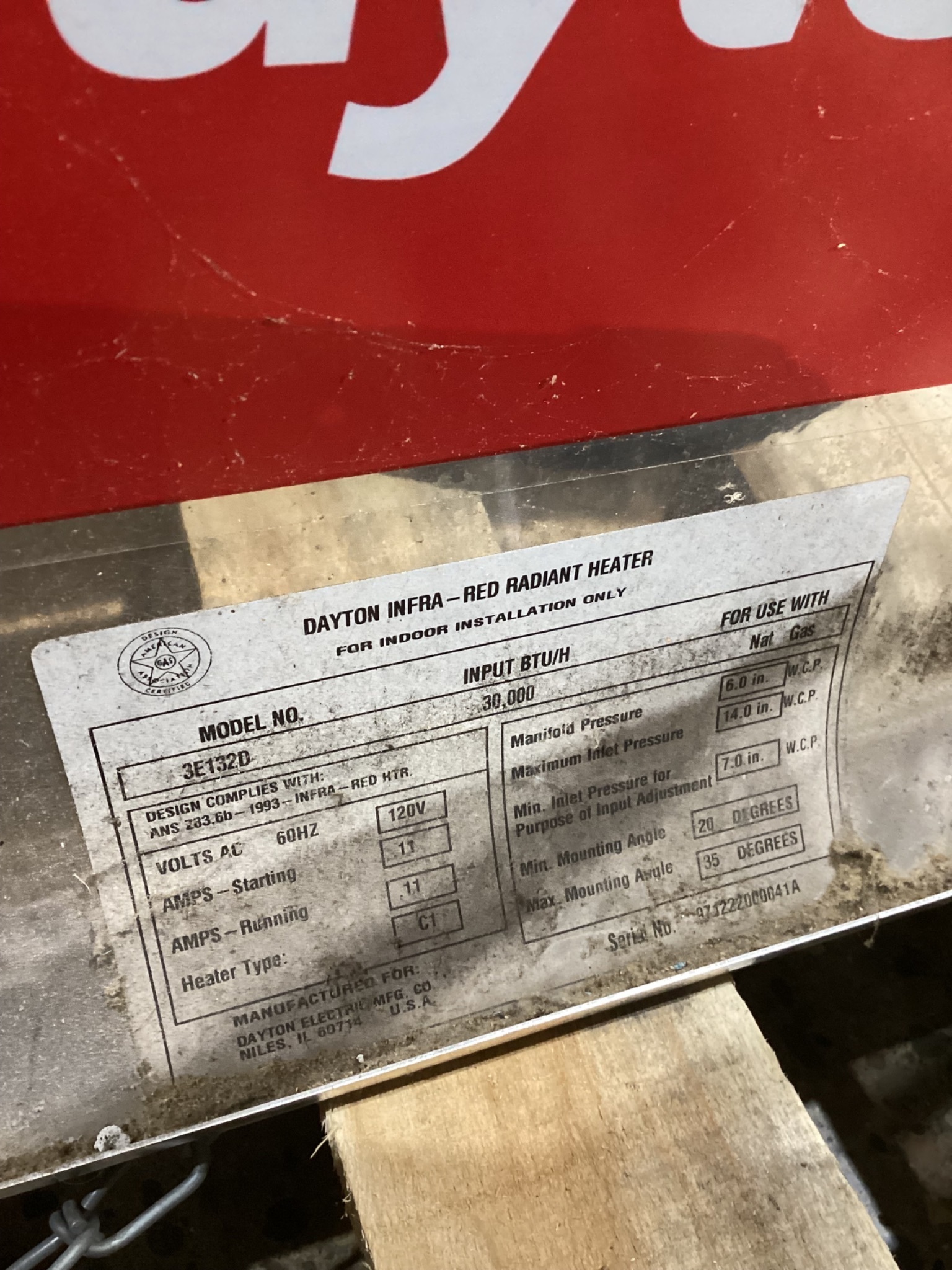 DAYTON 3E132D Infrared 30,000 BTU/h Natural Gas Heater 120V USED 8