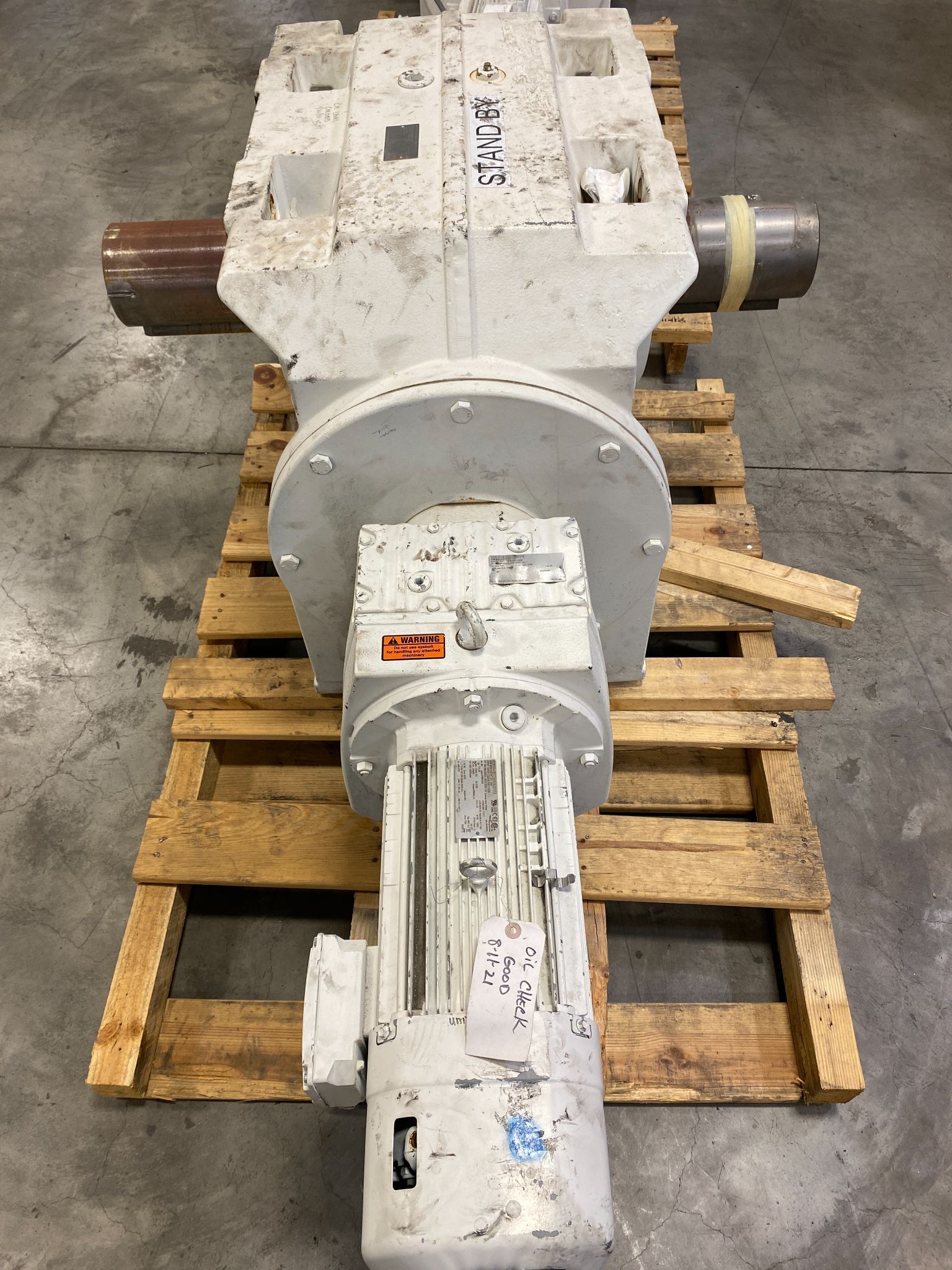 SEW-EURODRIVE INC DRN132S4/BE11HR GEARMOTOR DAMAGED 0