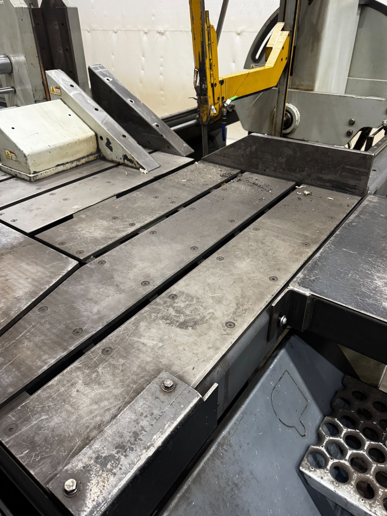 HYD-MECH V25APC AUTOMATIC VERTICAL TILT FRAME SAW 2