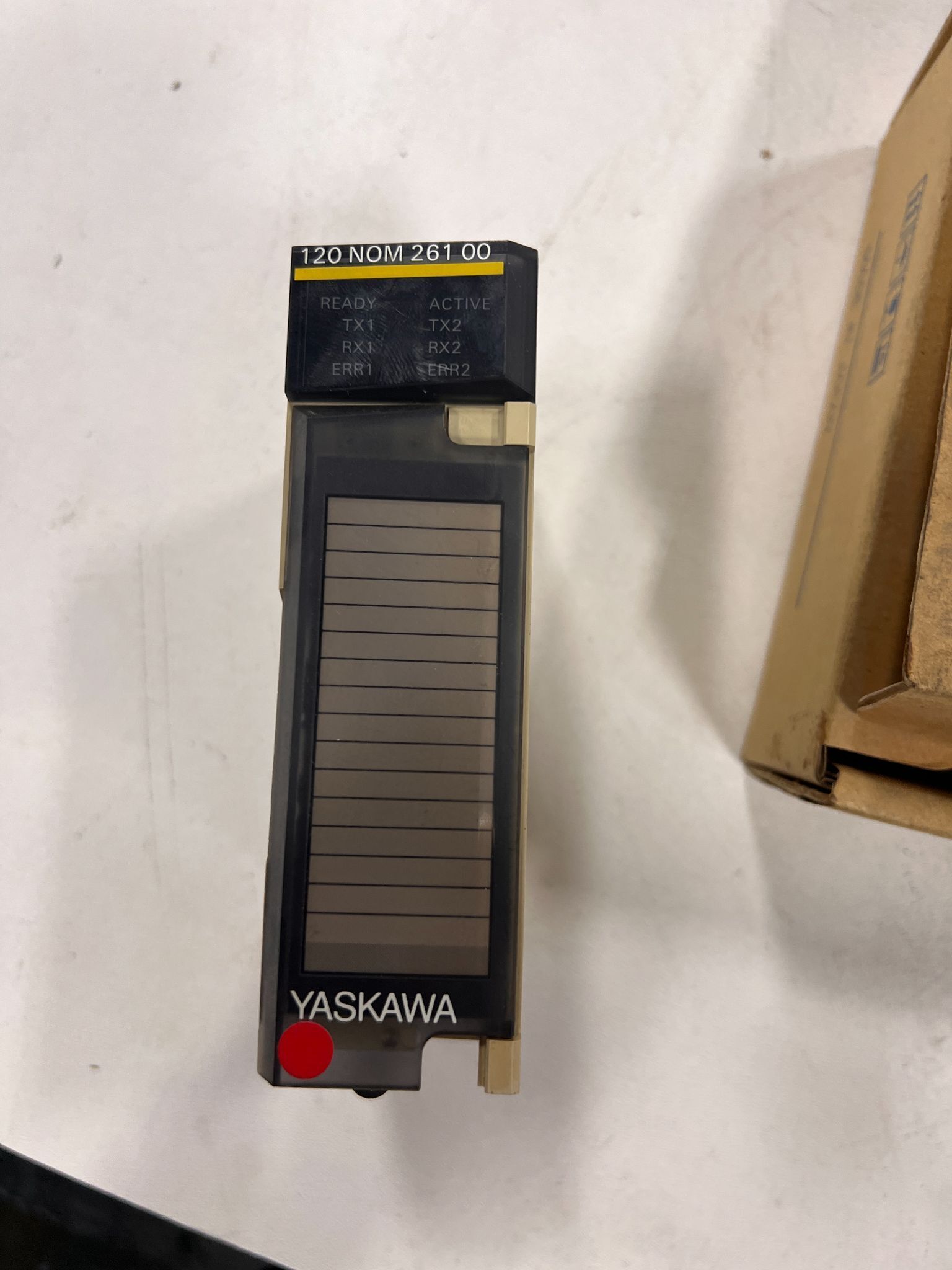 YASKAWA JAMSC-120NOM26100 I/O MODULE NEW WITH BOX 2