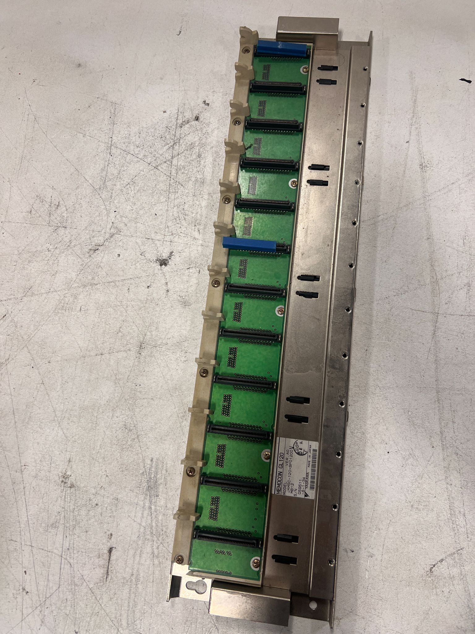 YASKAWA JAMSC-120XBP01200 MB12 PLC MACHINE CONTROL MODULE USED 0