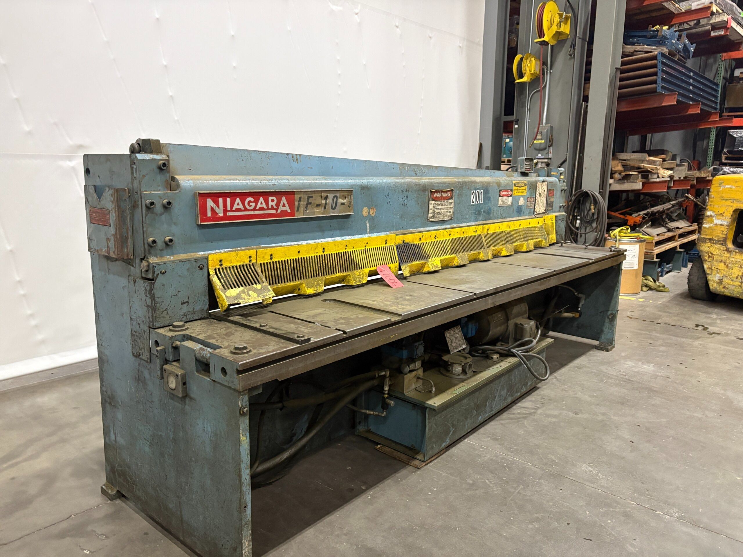 NIAGARA IF 10' X 1/4 SHEAR 1