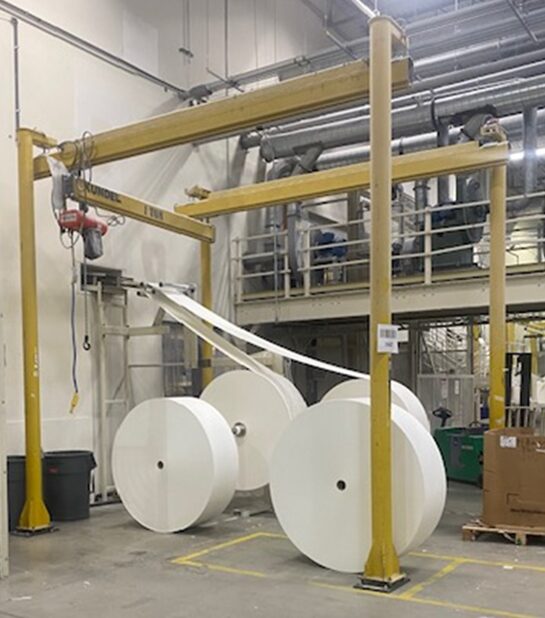 KUNDEL 1K-10X25 FREESTANDING ERGO CRANE SYSTEM WITH 1 TON ACCOLIFT HOIST 1