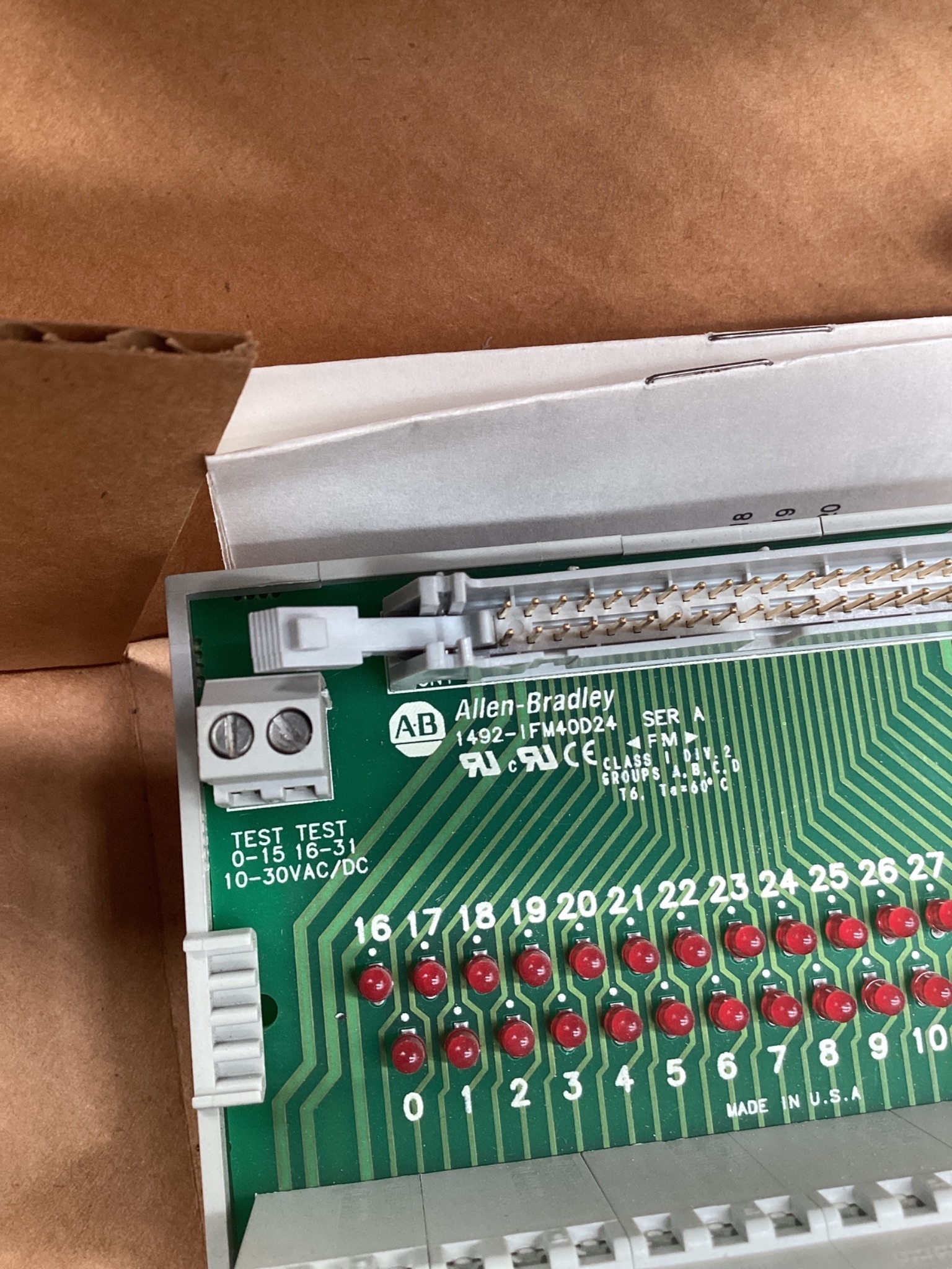 ALLEN BRADLEY 1492-IFM40D24 40-Point Digital Interface Module NEW 5
