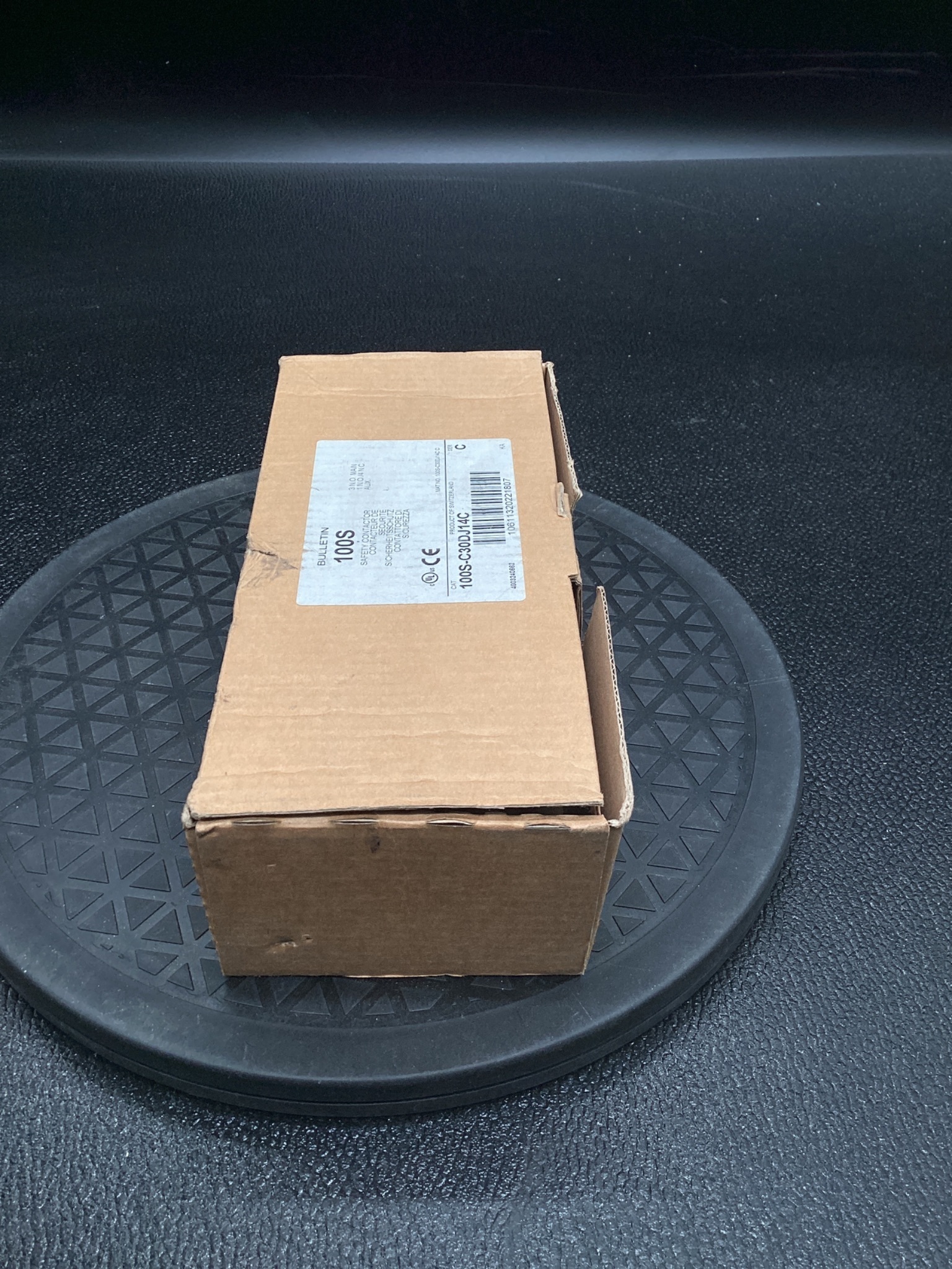 ALLEN BRADLEY 100S-C30DJ14C Safety Contactor NEW 3