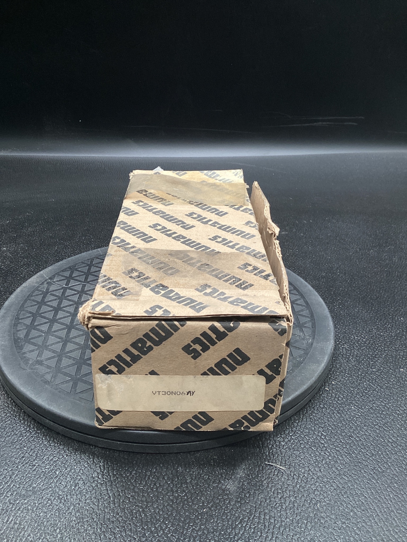 NUMATICS VT30N06AY Pneumatic Lockout Valve NEW 3