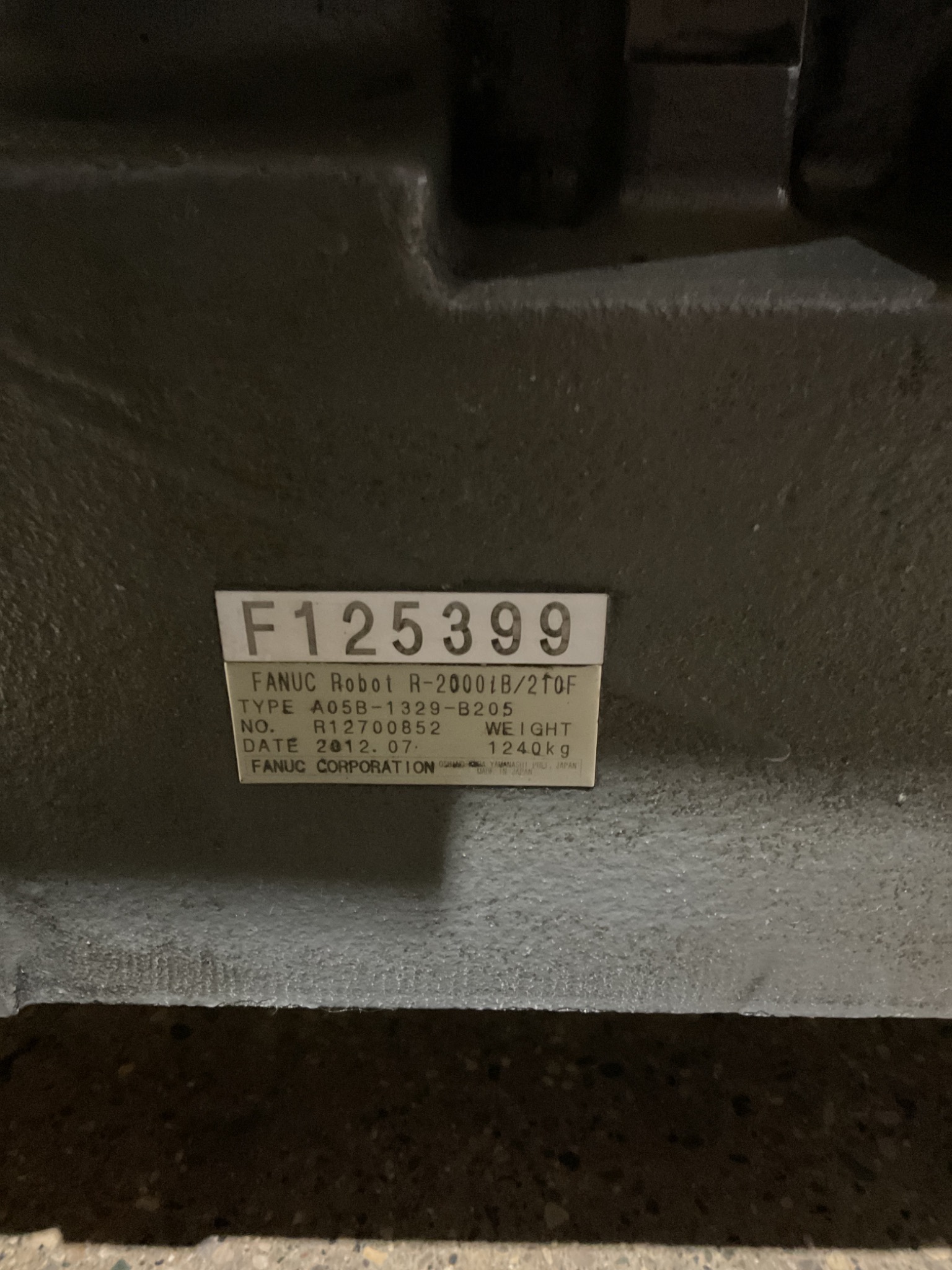 FANUC R-2000iB/210F Complete w/ R-30iB Controls 2012 Arm 2014 Cabinet USED 6