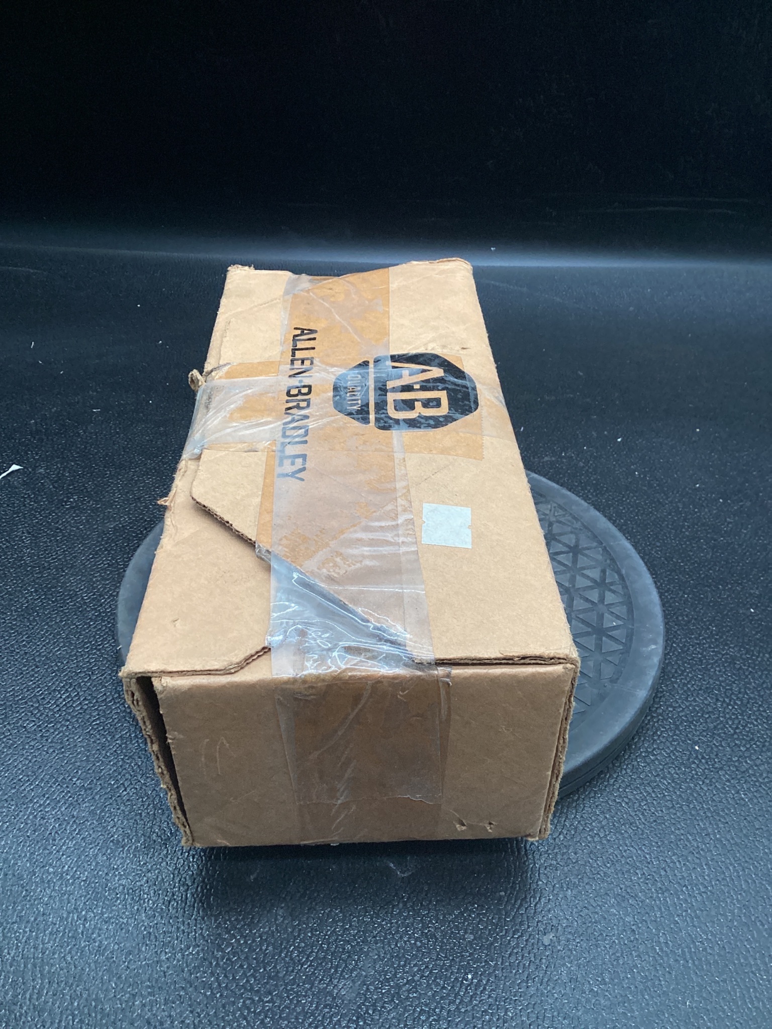 ALLEN BRADLEY 1494V-L3 Door Hardware Kit NEW OPEN BOX 1