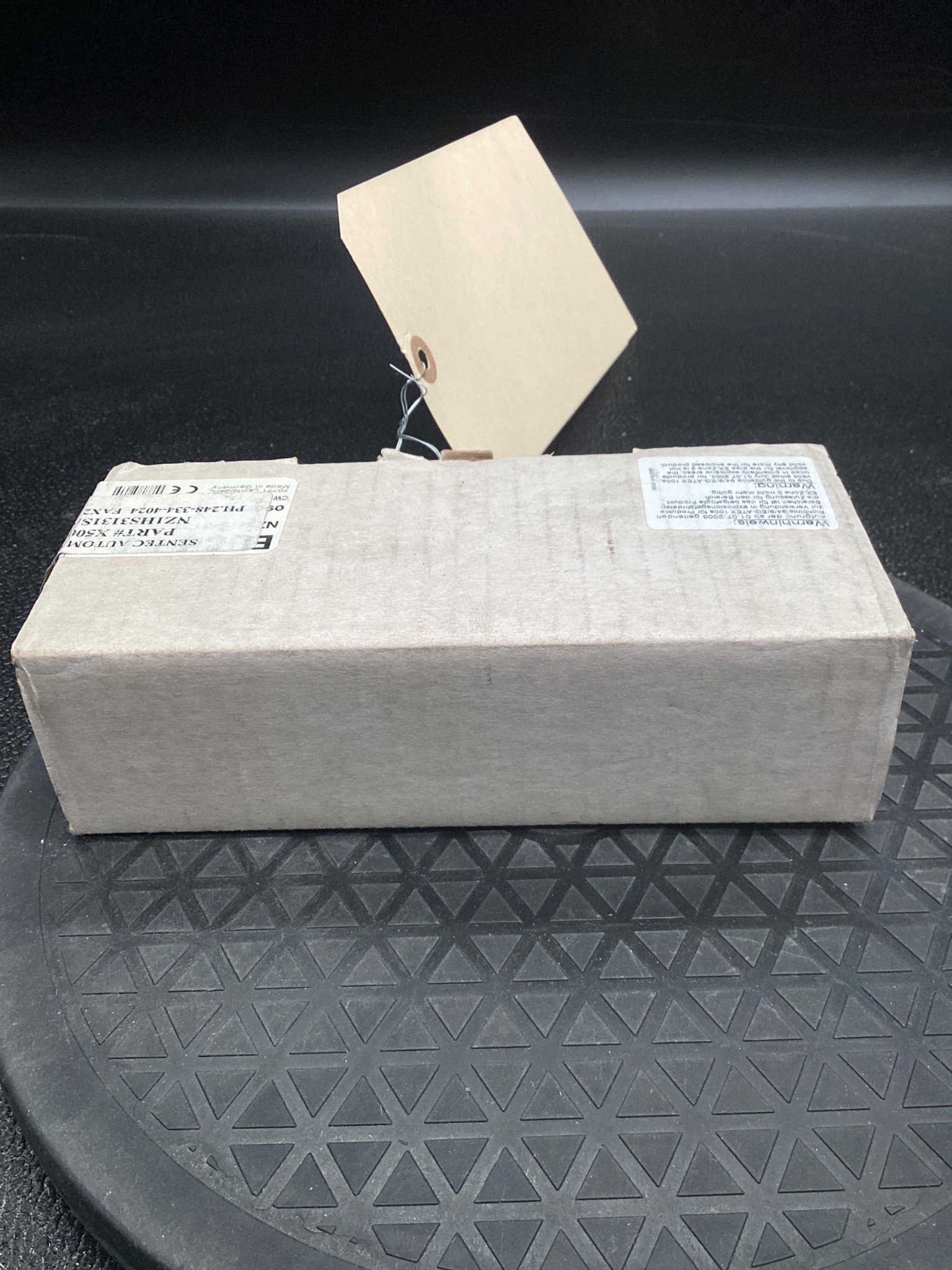 EUCHNER NZ1HS-3131-M Safety Switch Roller Lever Arm NEW 2