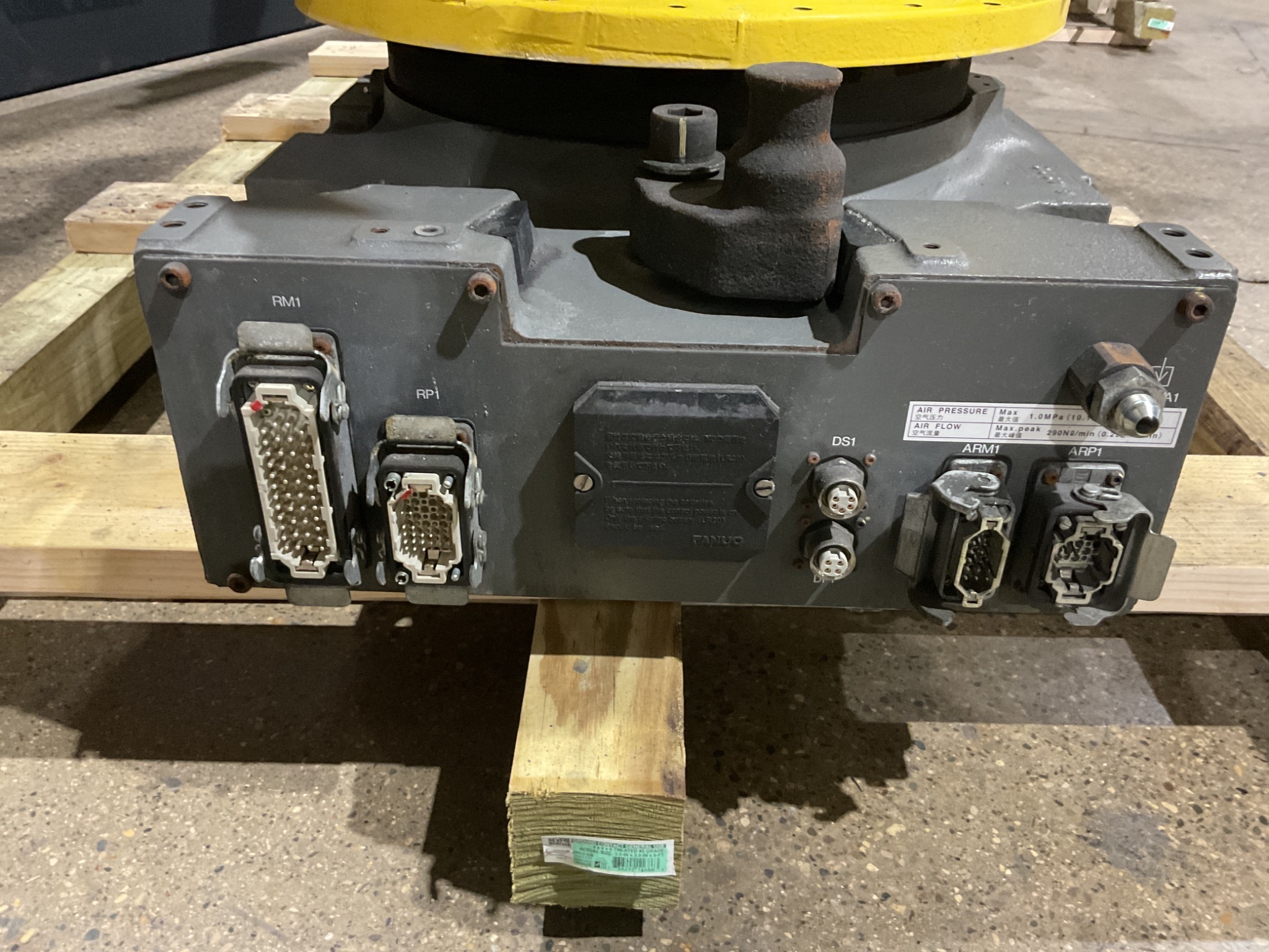 FANUC R-2000iB/210F Complete w/ R-30iB Controls 2014 USED 3