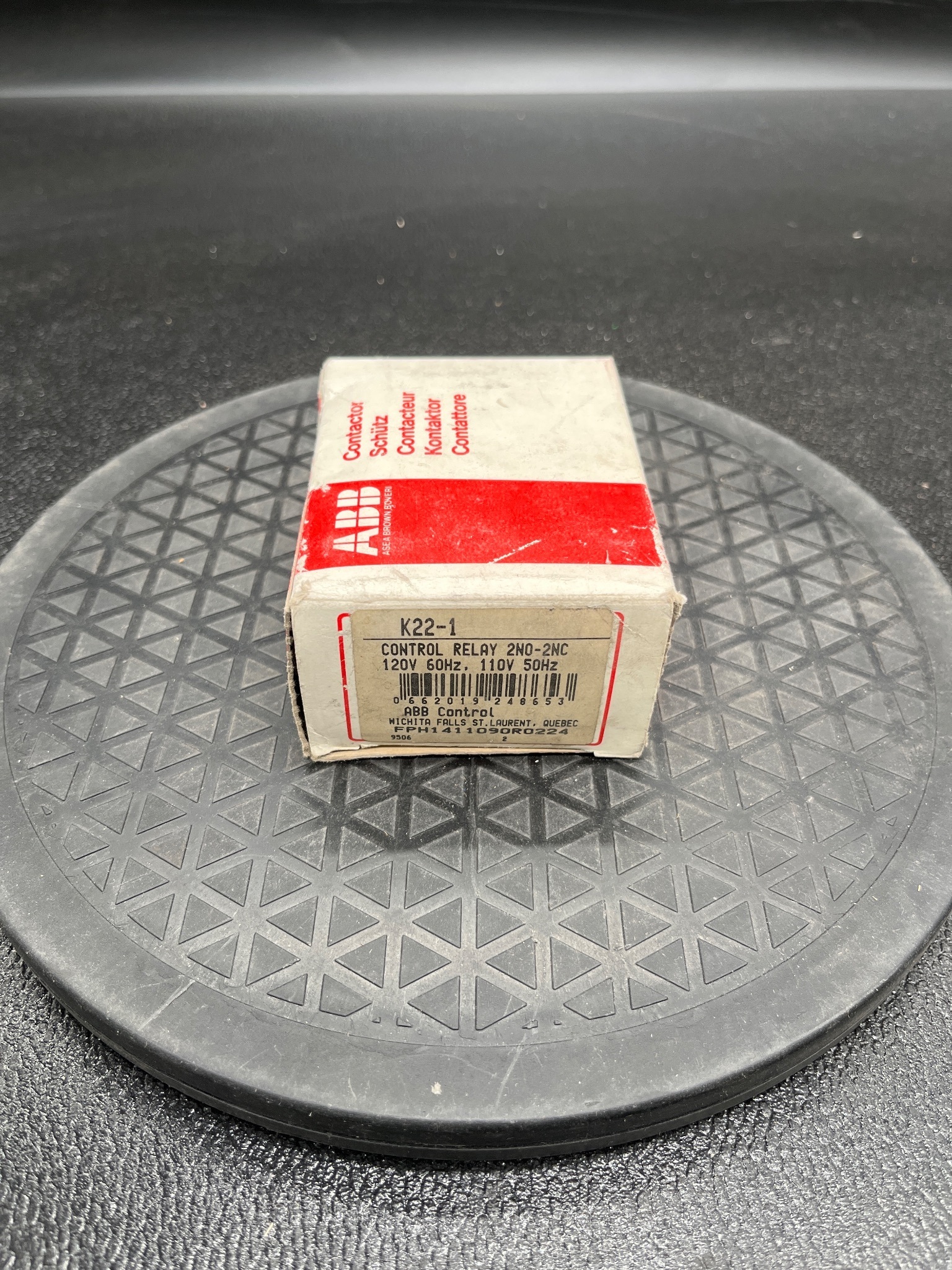 ABB K22-1 Control Relay 2NO-2NC 120V 60Hz NEW 0