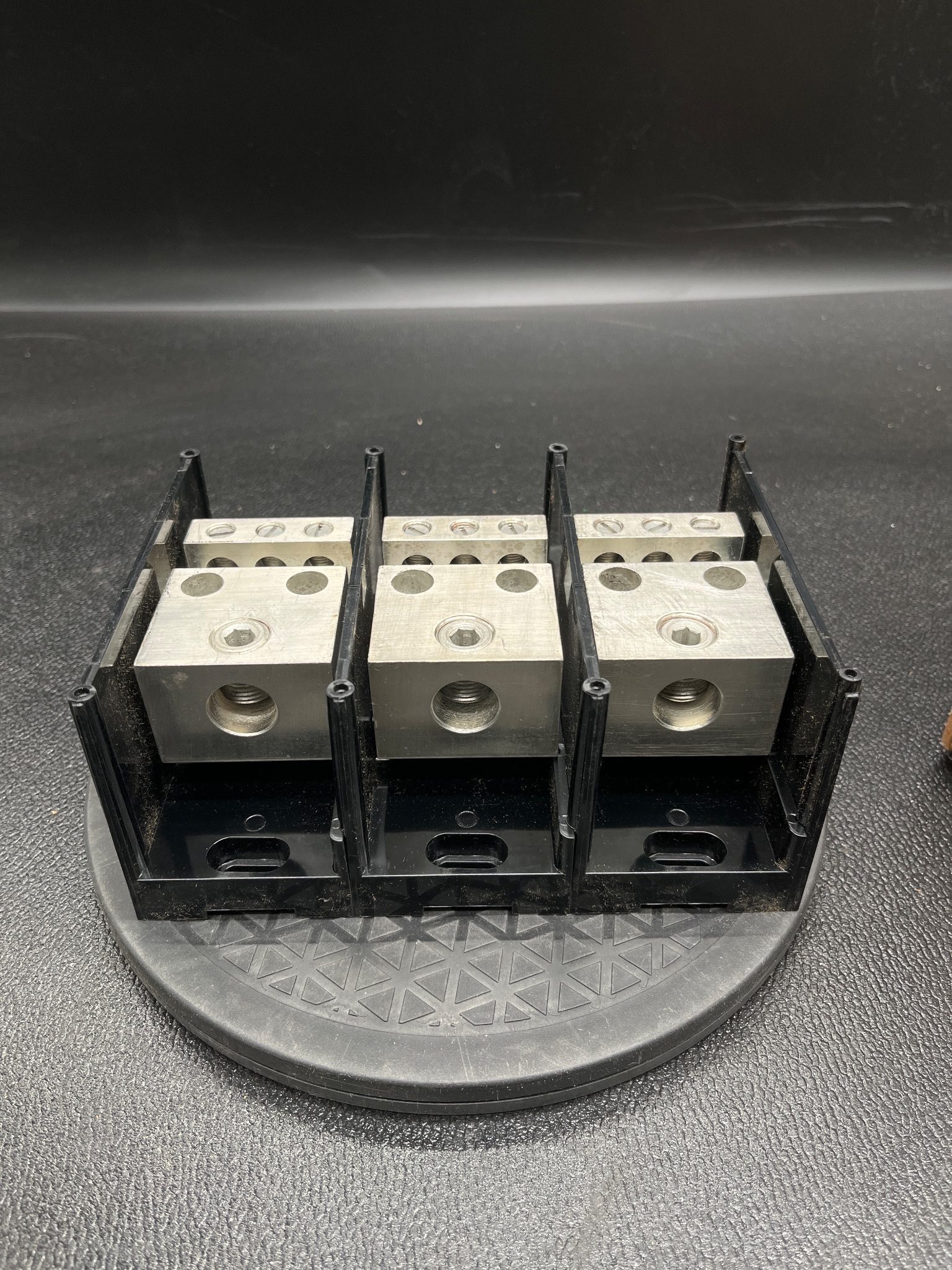 GOULD 68173 Power Distribution Block 3 Pole 600V CU ONLY NEW 5